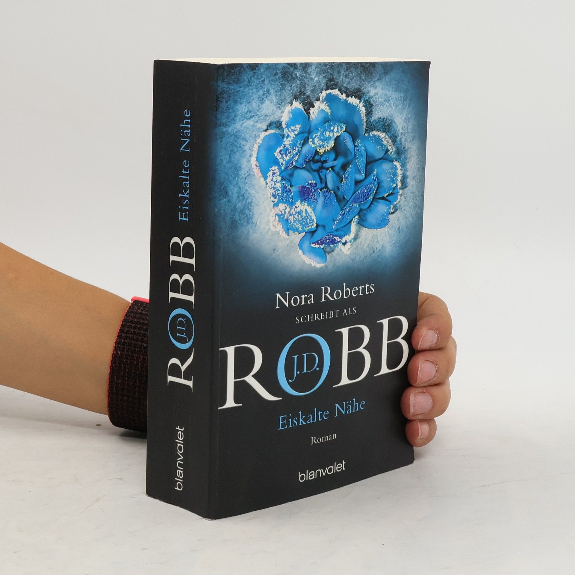 Nora Roberts Eiskalte Nähe