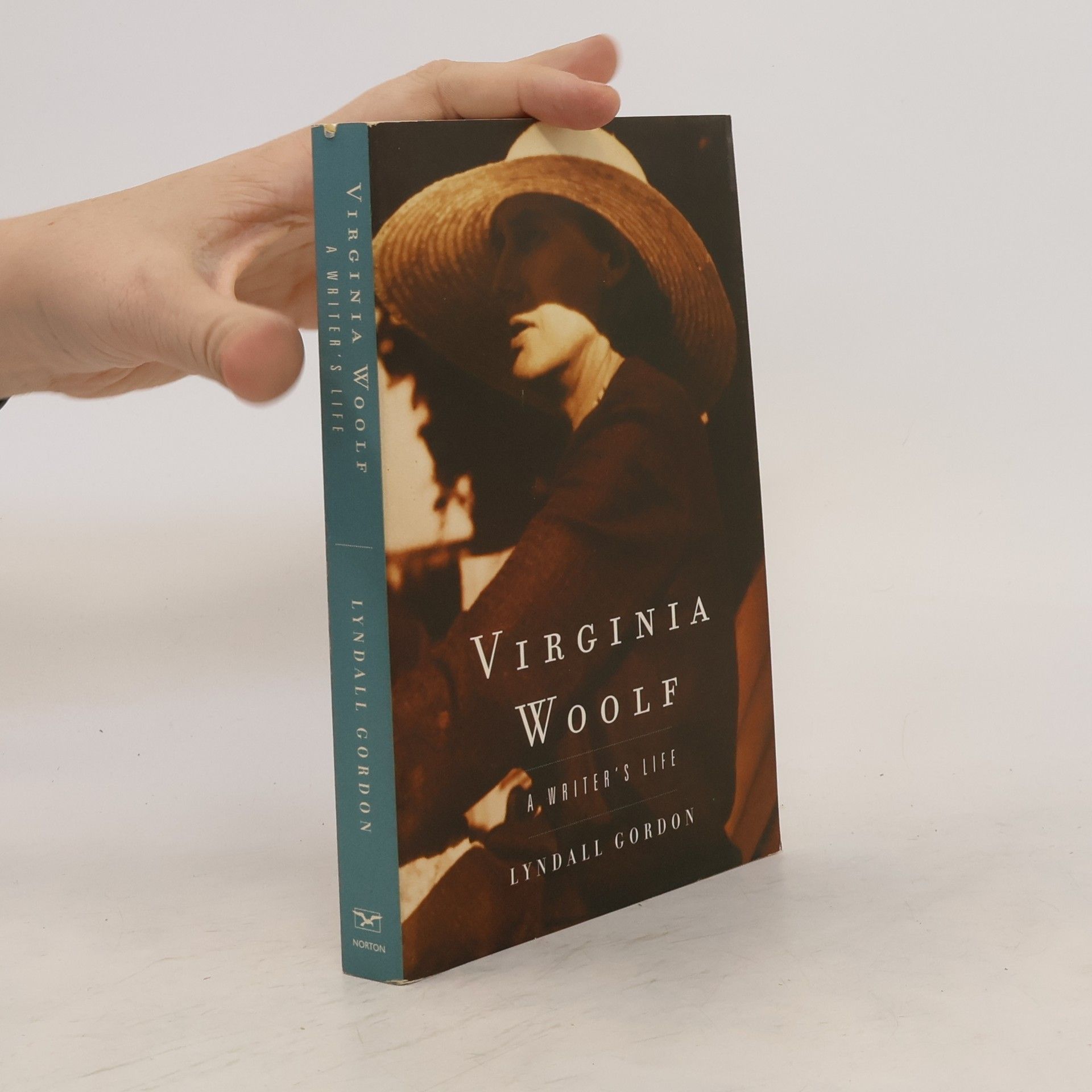 Lyndall Gordon Virginia Woolf