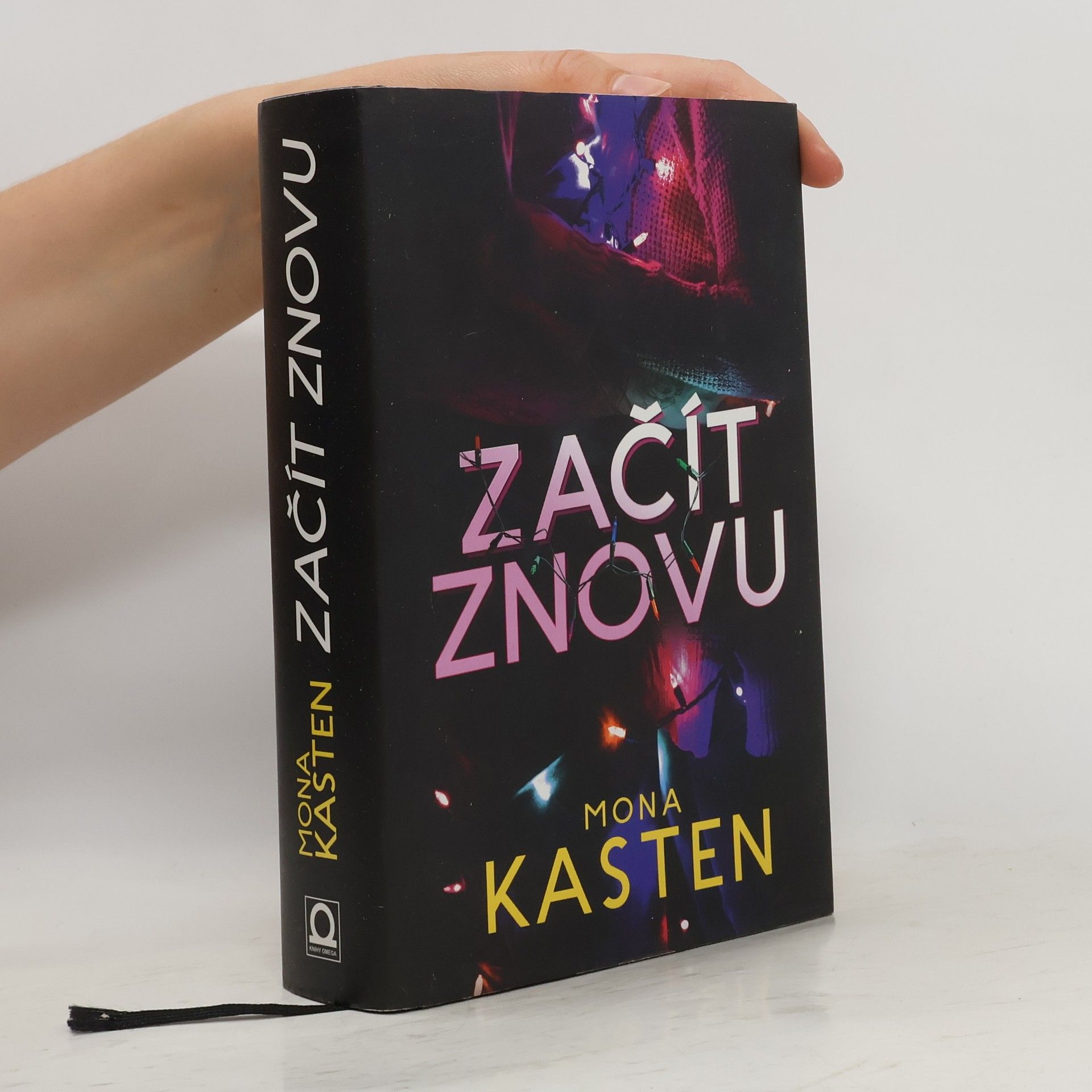 Mona Kasten Začít znovu