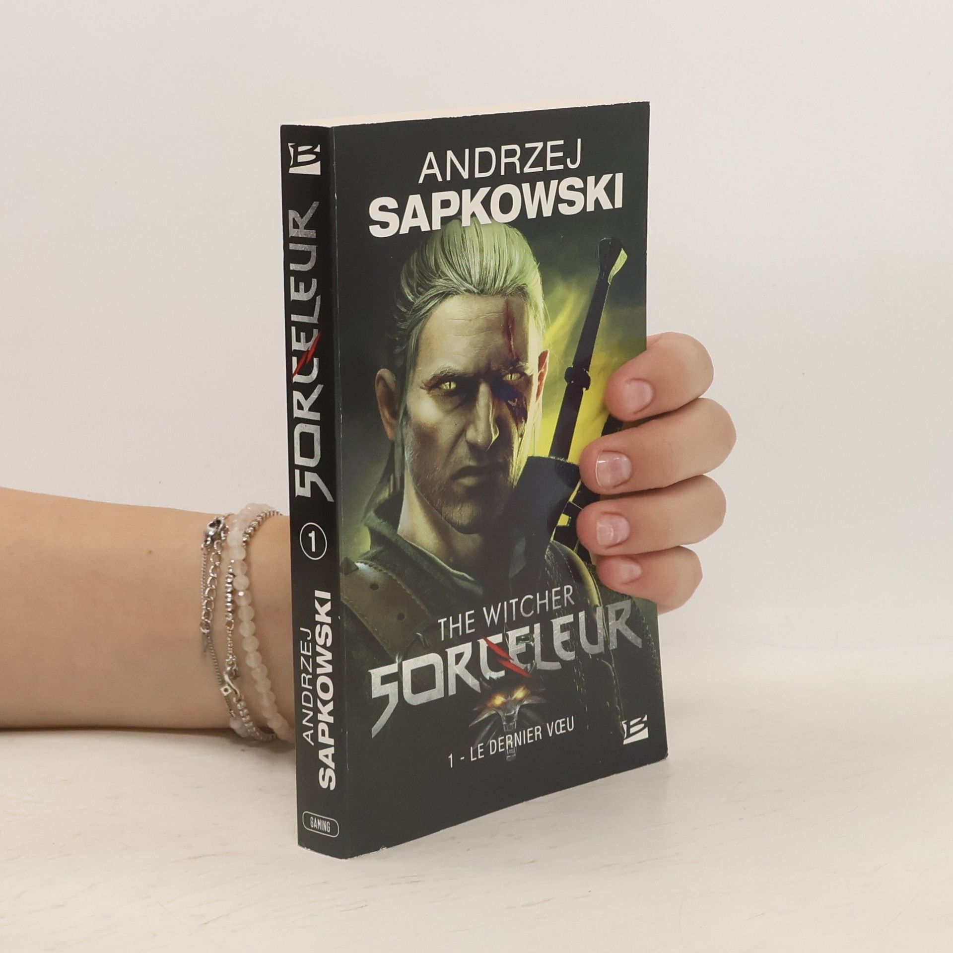 Andrzej Sapkowski Sorceleur Tom 1 Le Dernier Voeu Wiedźmin Ostatnie życzenie