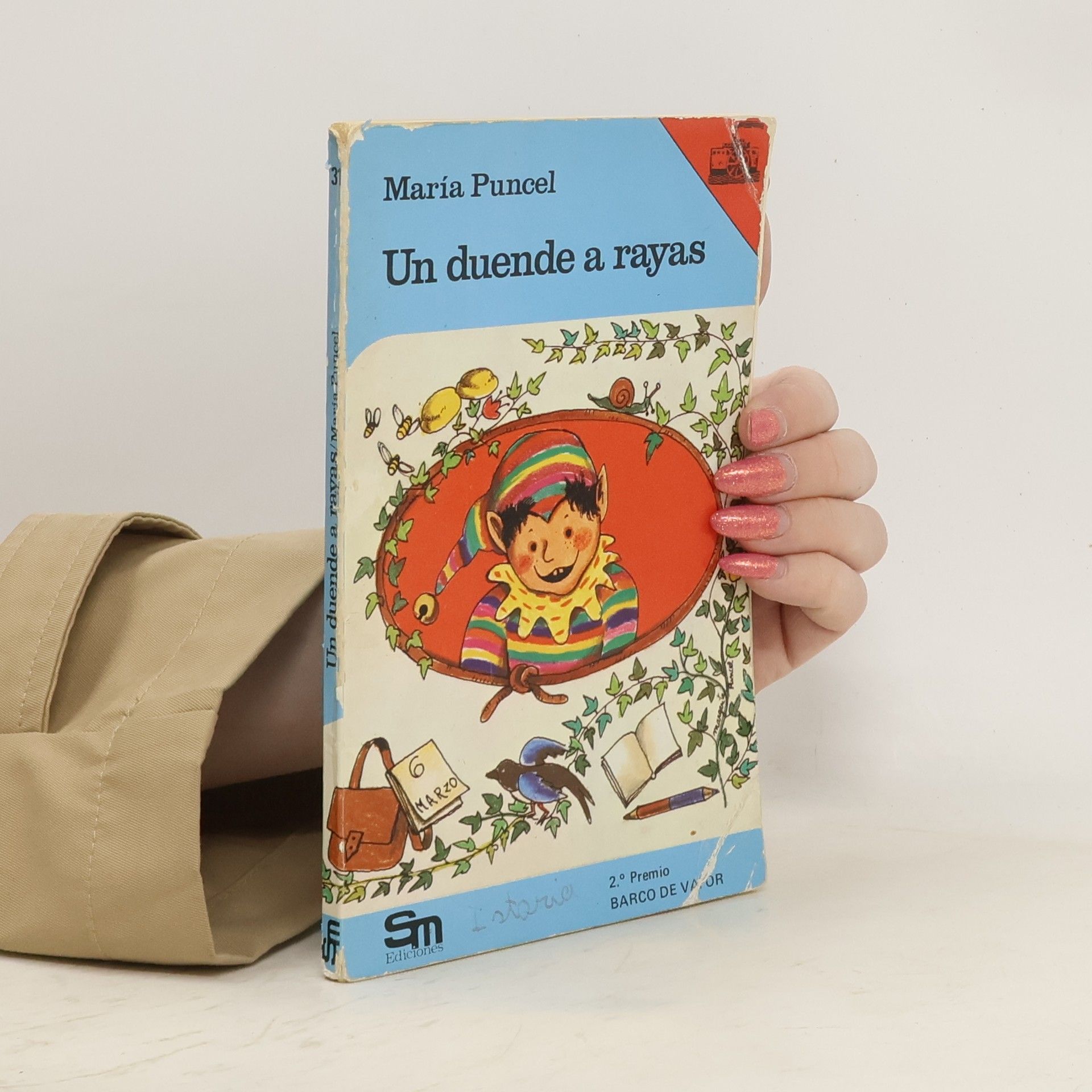 María Puncel Un duende a rayas