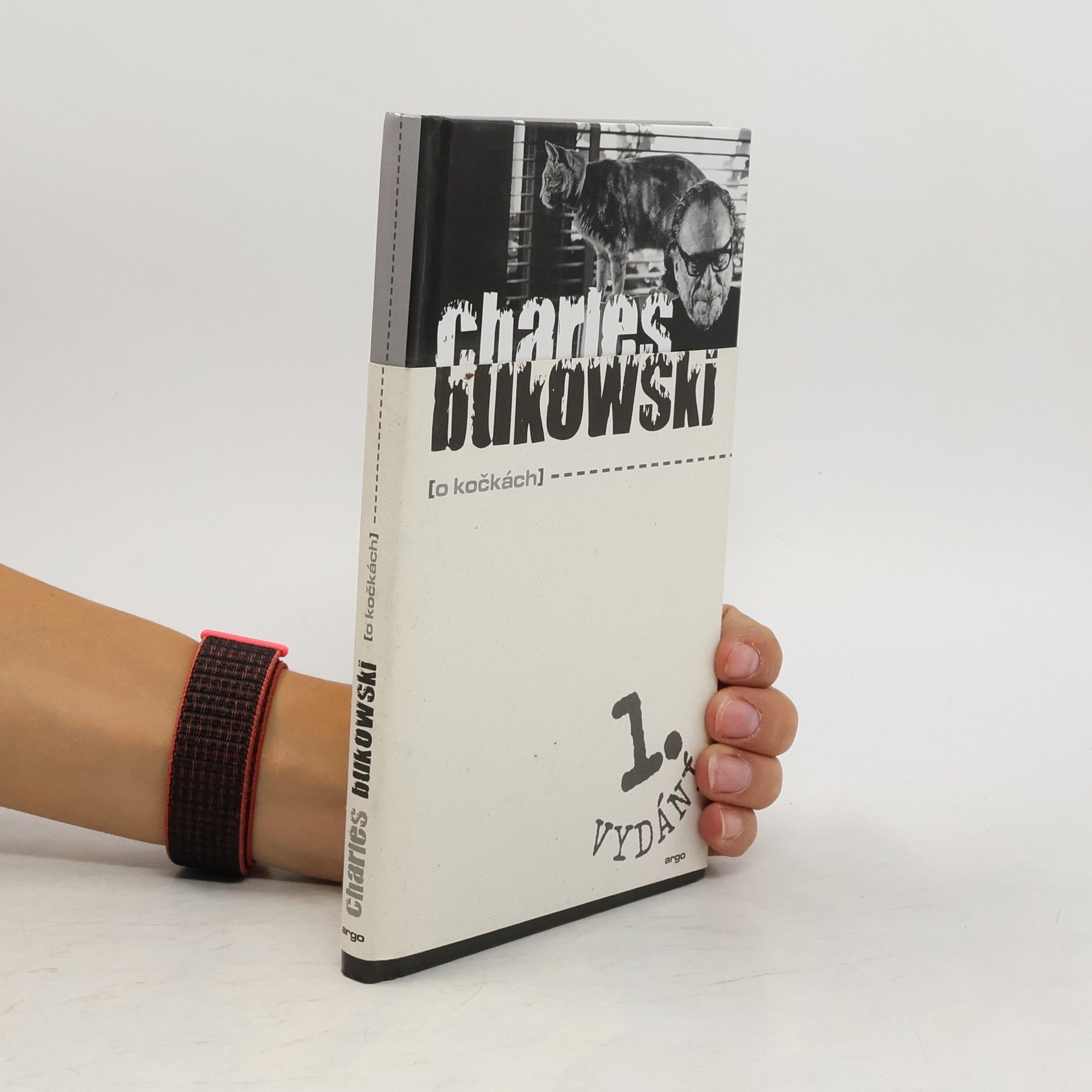 Charles Bukowski O kočkách