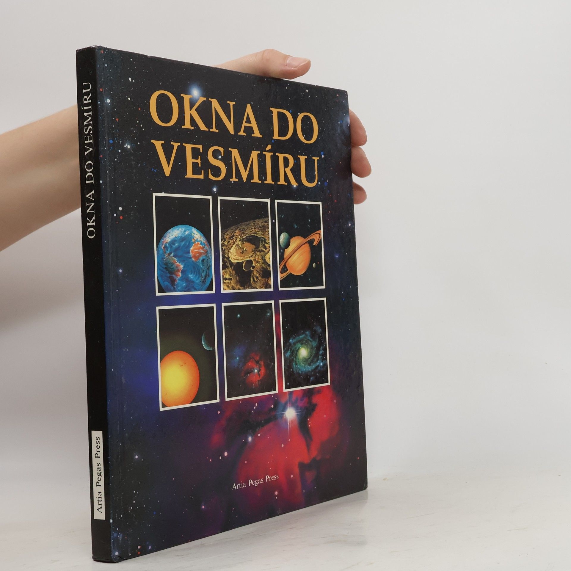 Kolektiv autorů Okna do vesmíru