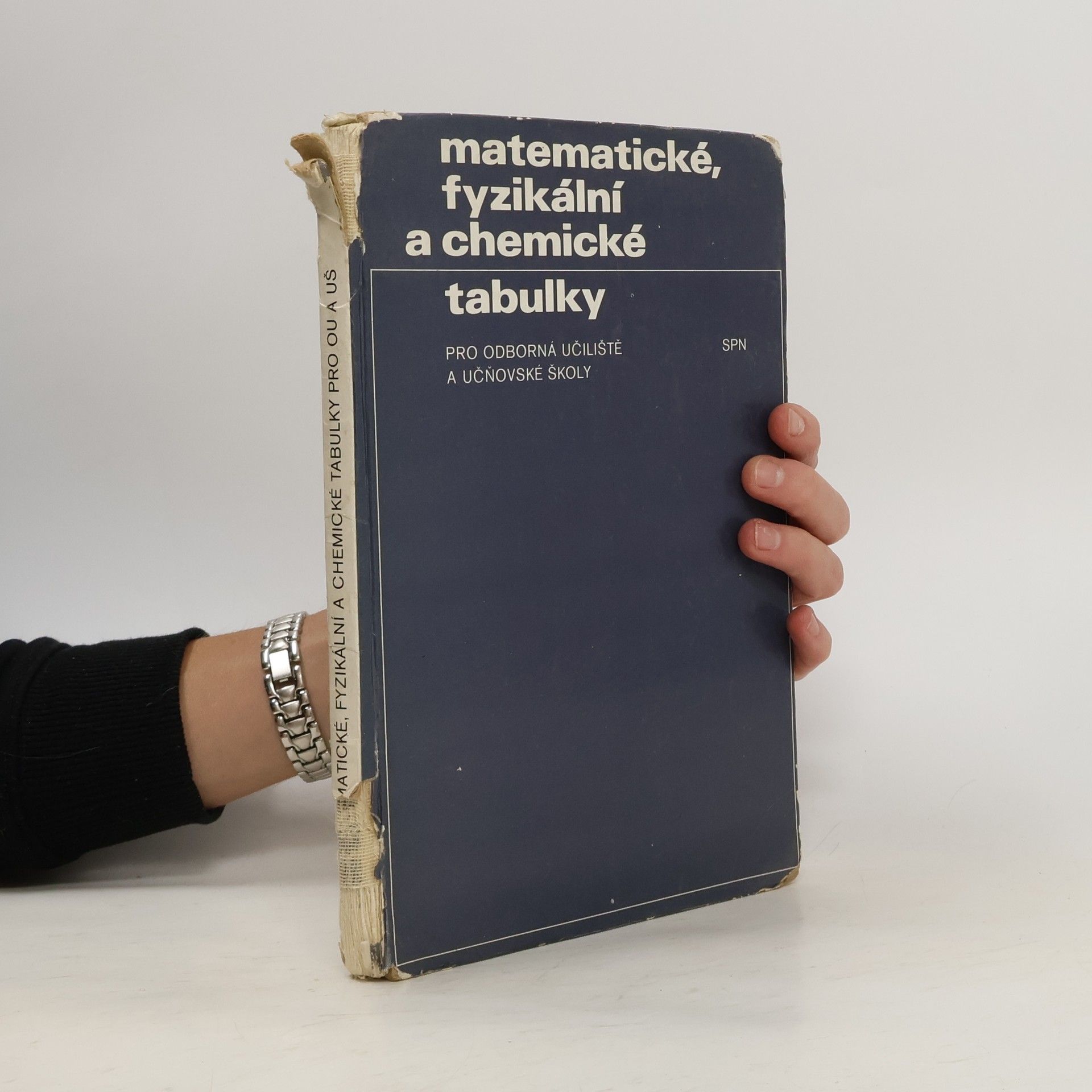 Jaroslav Barták Matematické, fyzikální a chemické tabulky. Pro odborná učiliště a učňovské školy