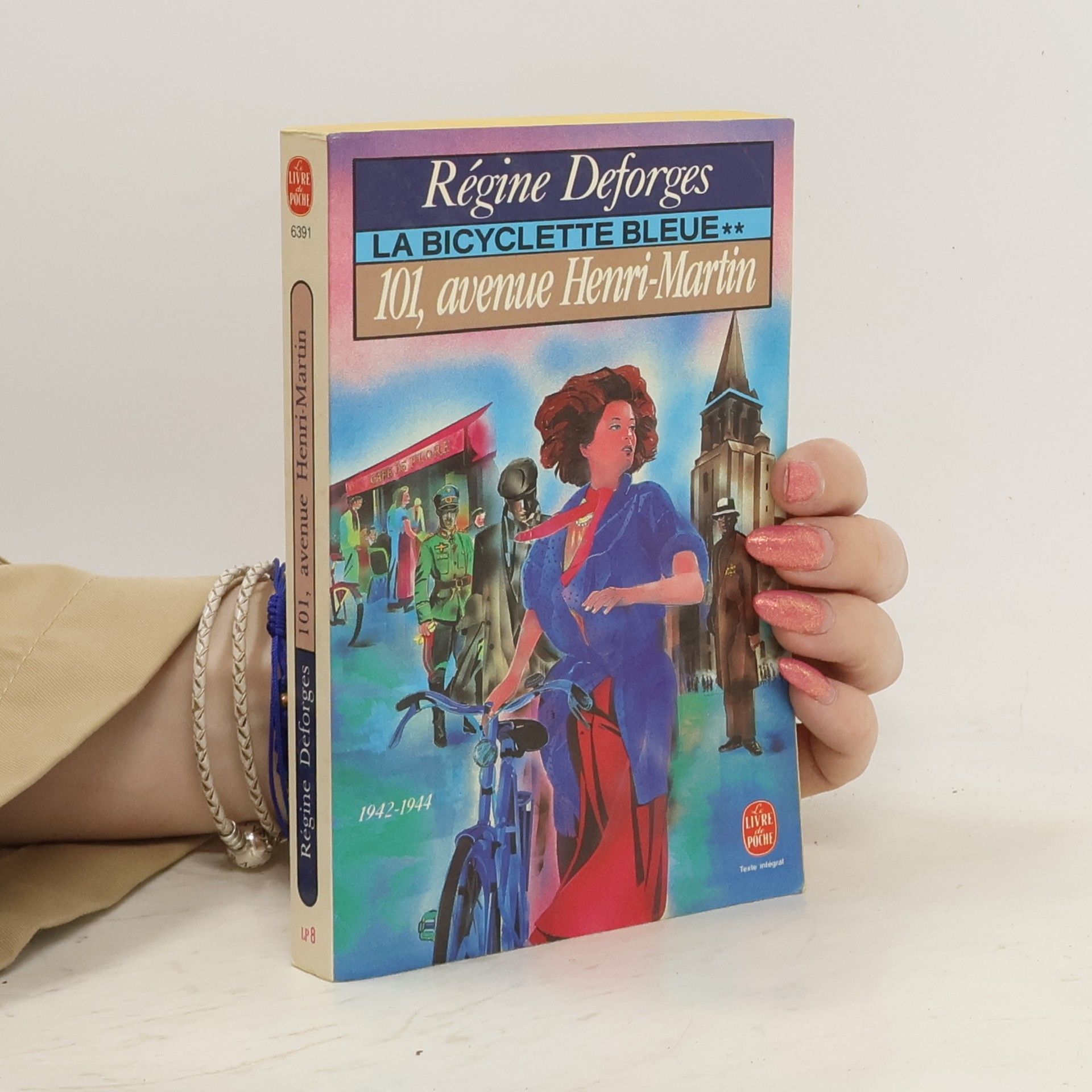 Régine Deforges La bicyclette bleue** : 101, avenue Henri-Martin