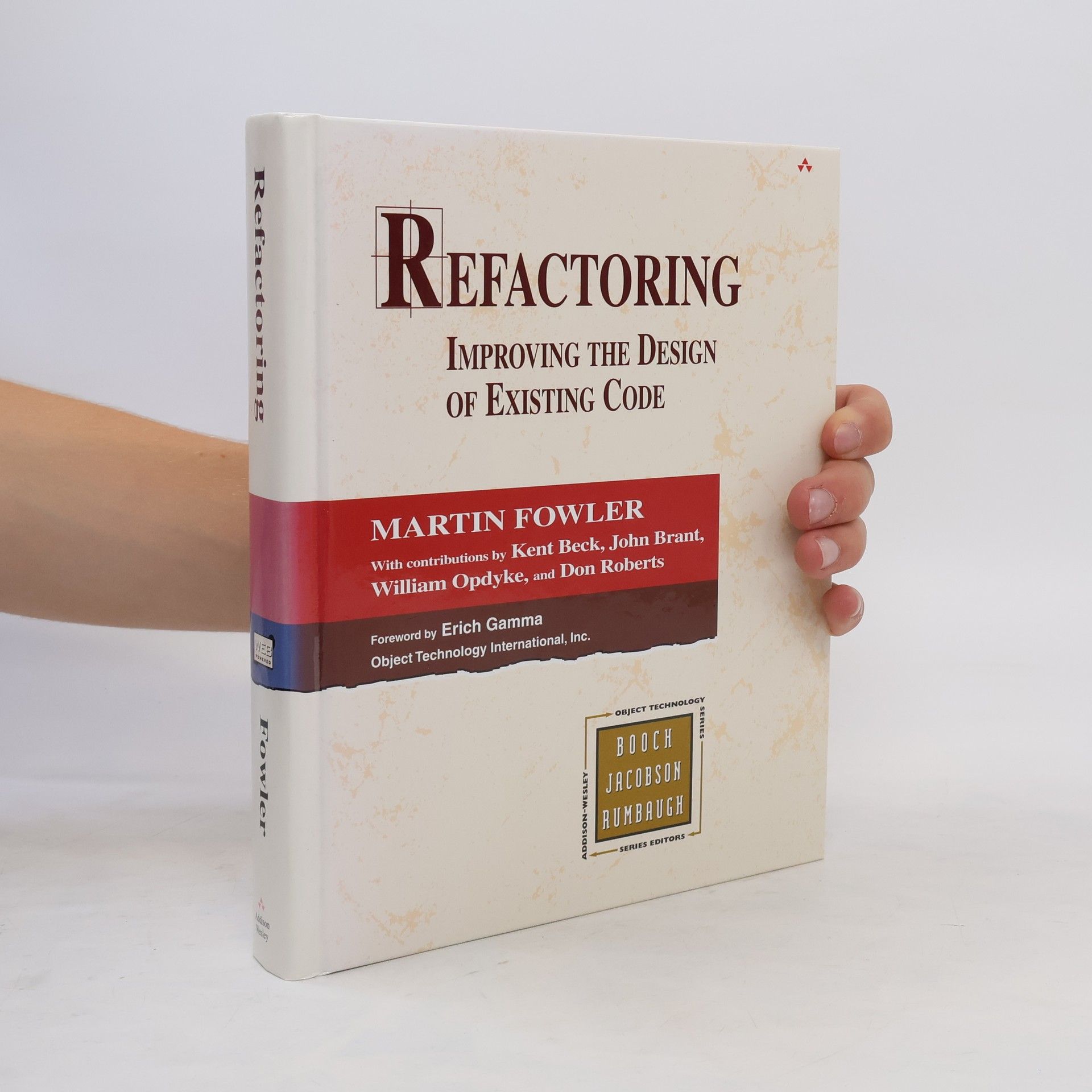 Martin Fowler Refactoring. Improving the Design os Existing Code.