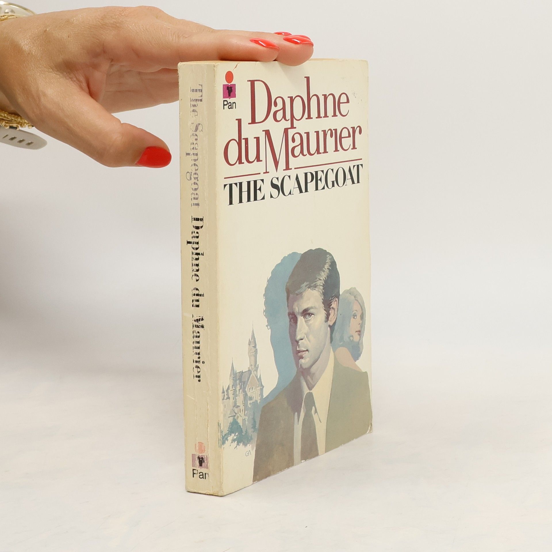 Daphne du Maurier The Scapegoat
