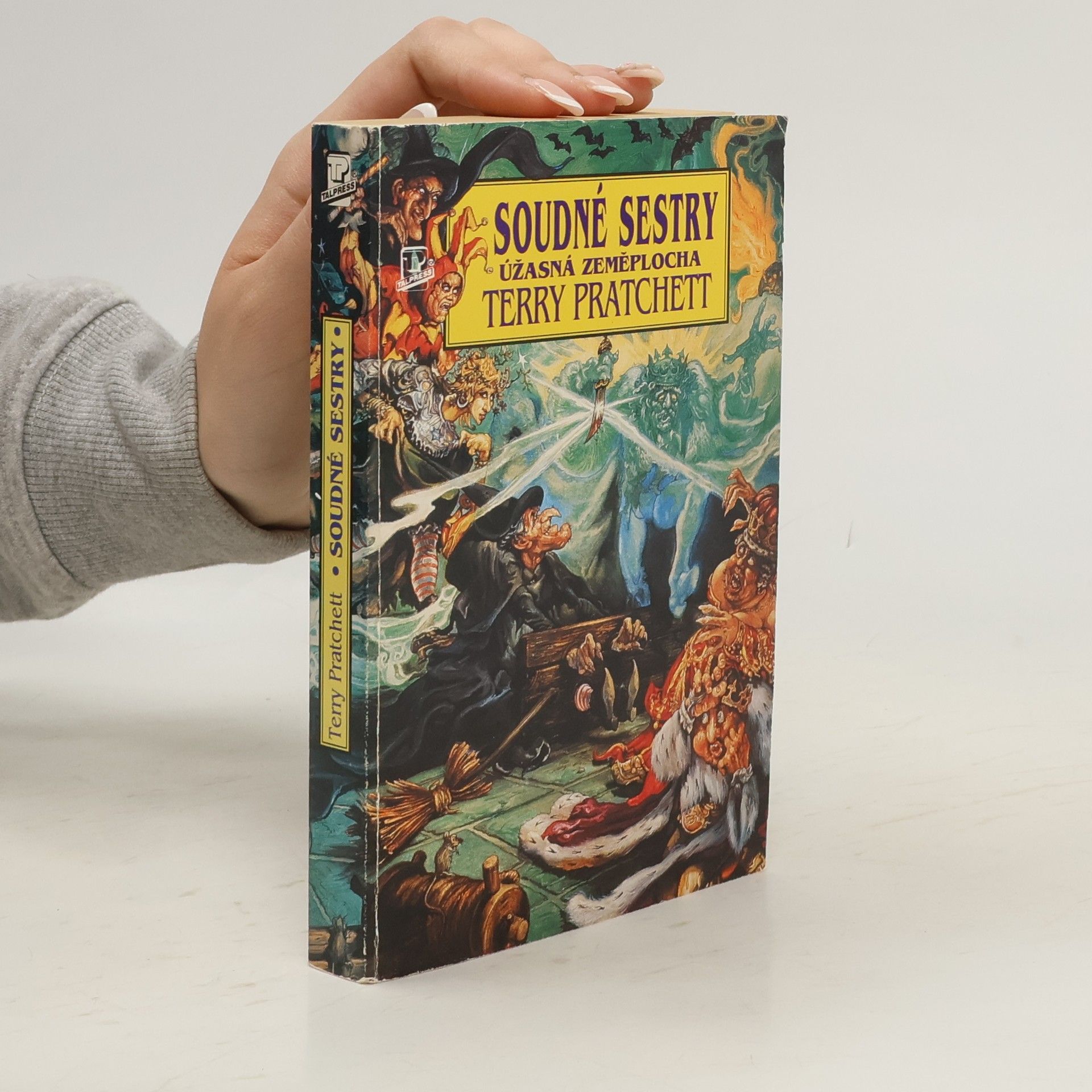 Terry Pratchett Soudné sestry