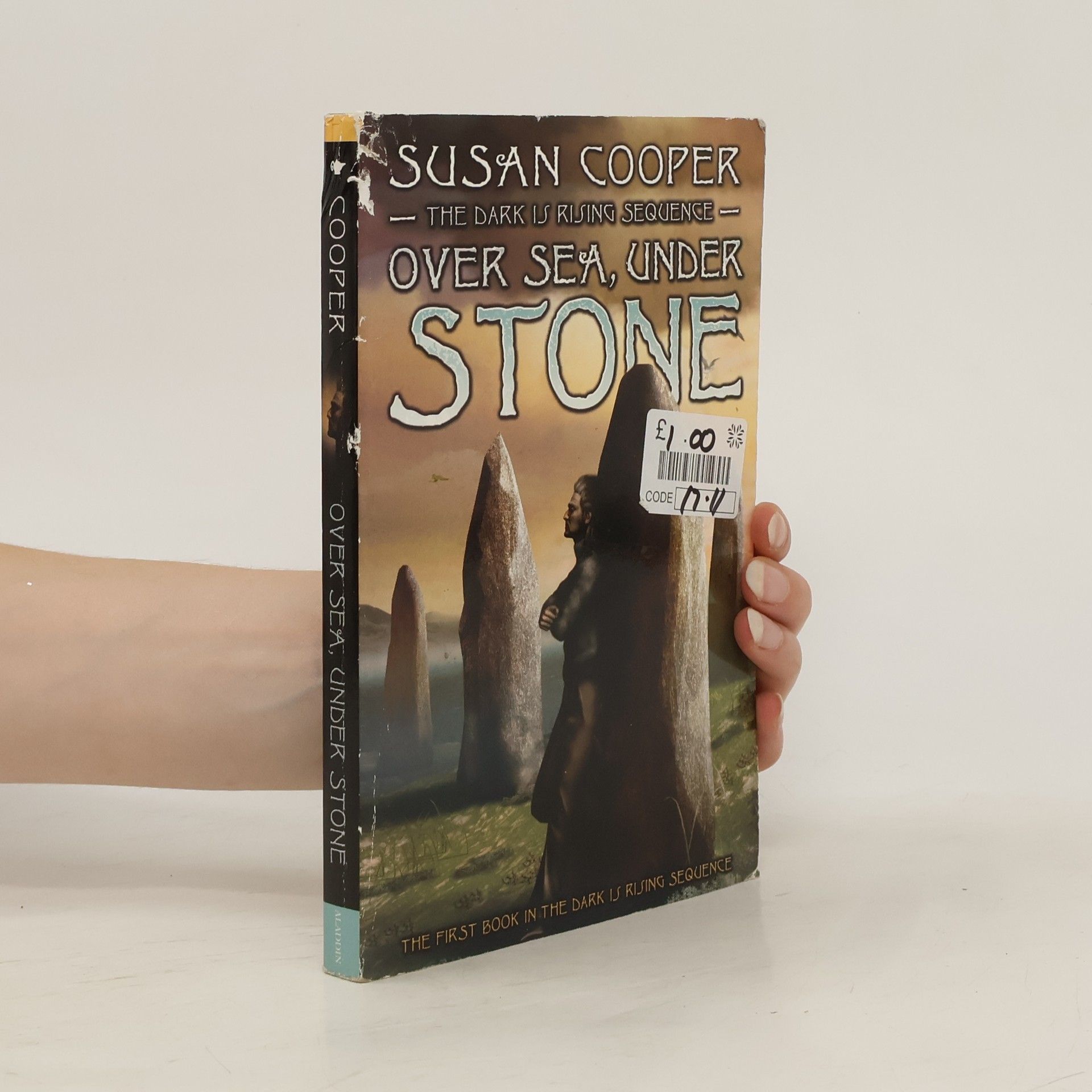 Susan Cooper Over Sea, Under Stone
