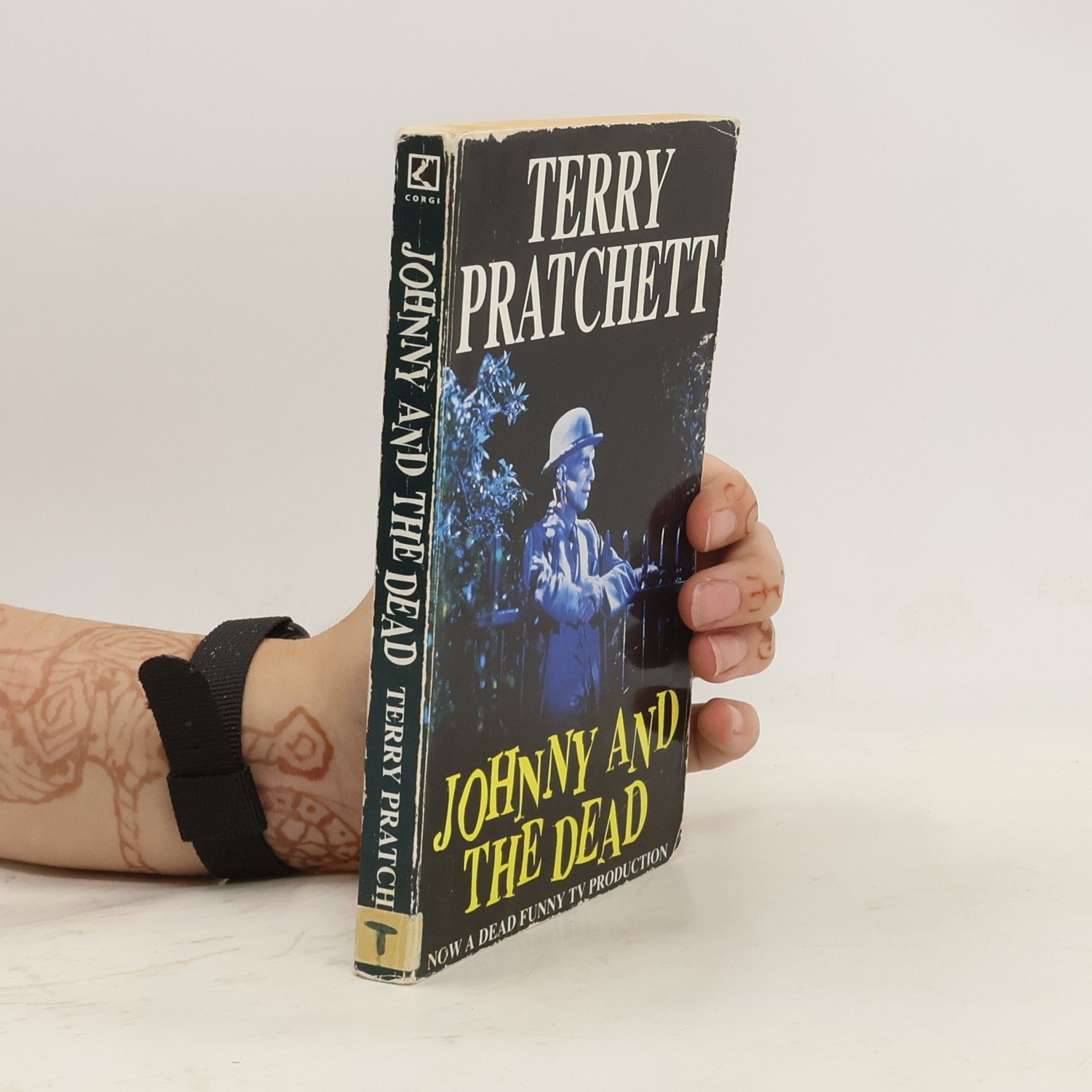 Terry Pratchett Johnny and the Dead