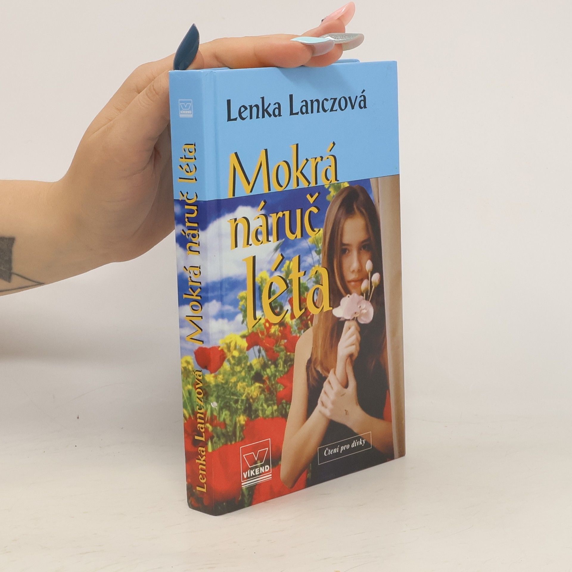 Lenka Lanczová Mokrá náruč léta