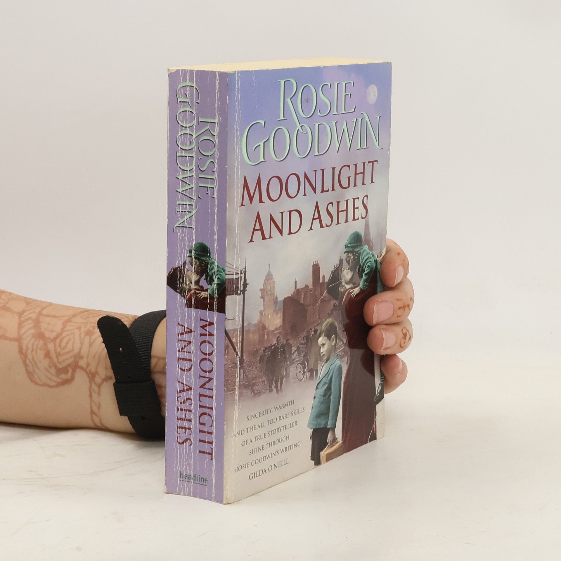 Rosie Goodwin Moonlight And Ashes