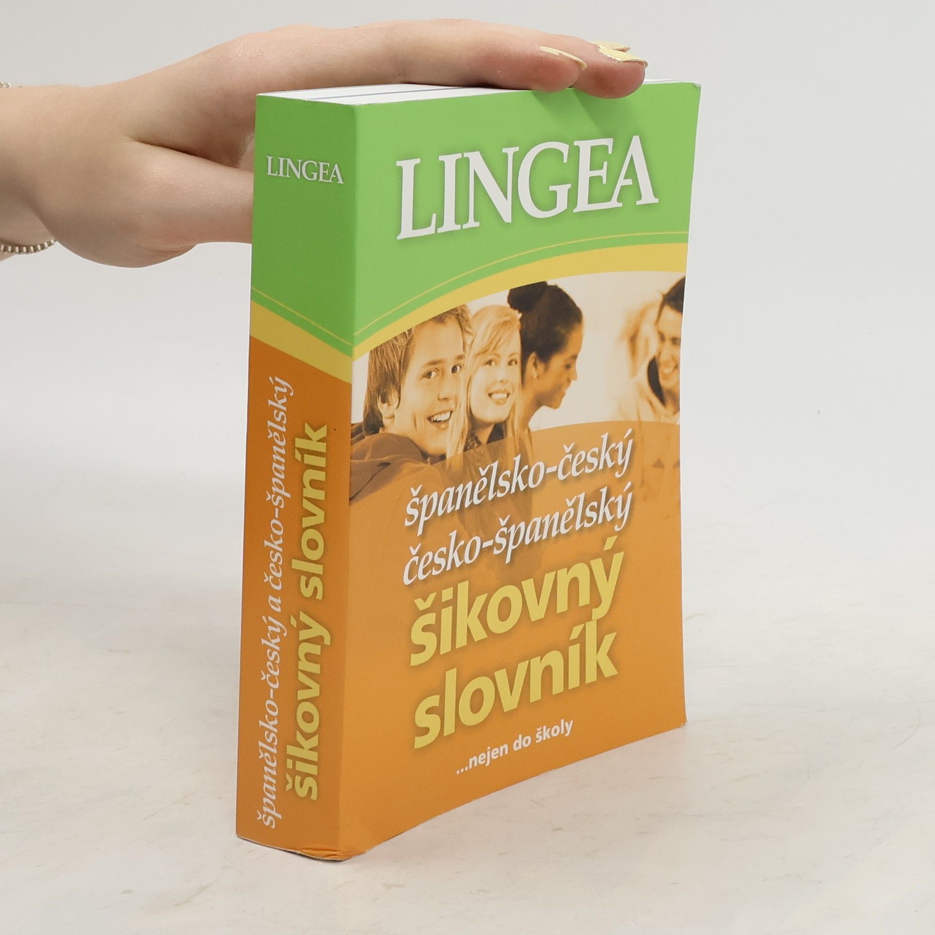 Collective Španělsko-český, česko-španělský šikovný slovník
