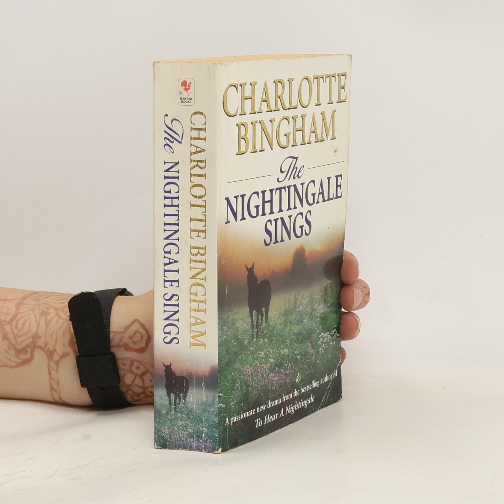 Charlotte Bingham The Nightingale Sings