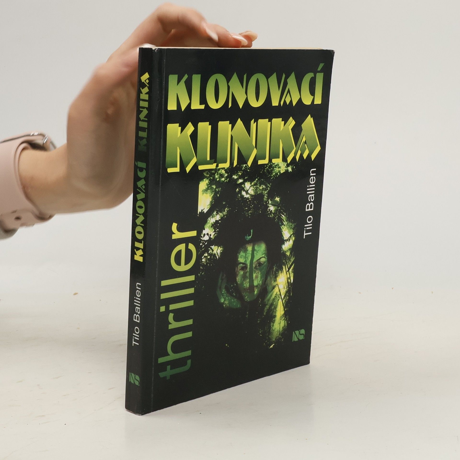 Tilo Ballien Klonovací klinika