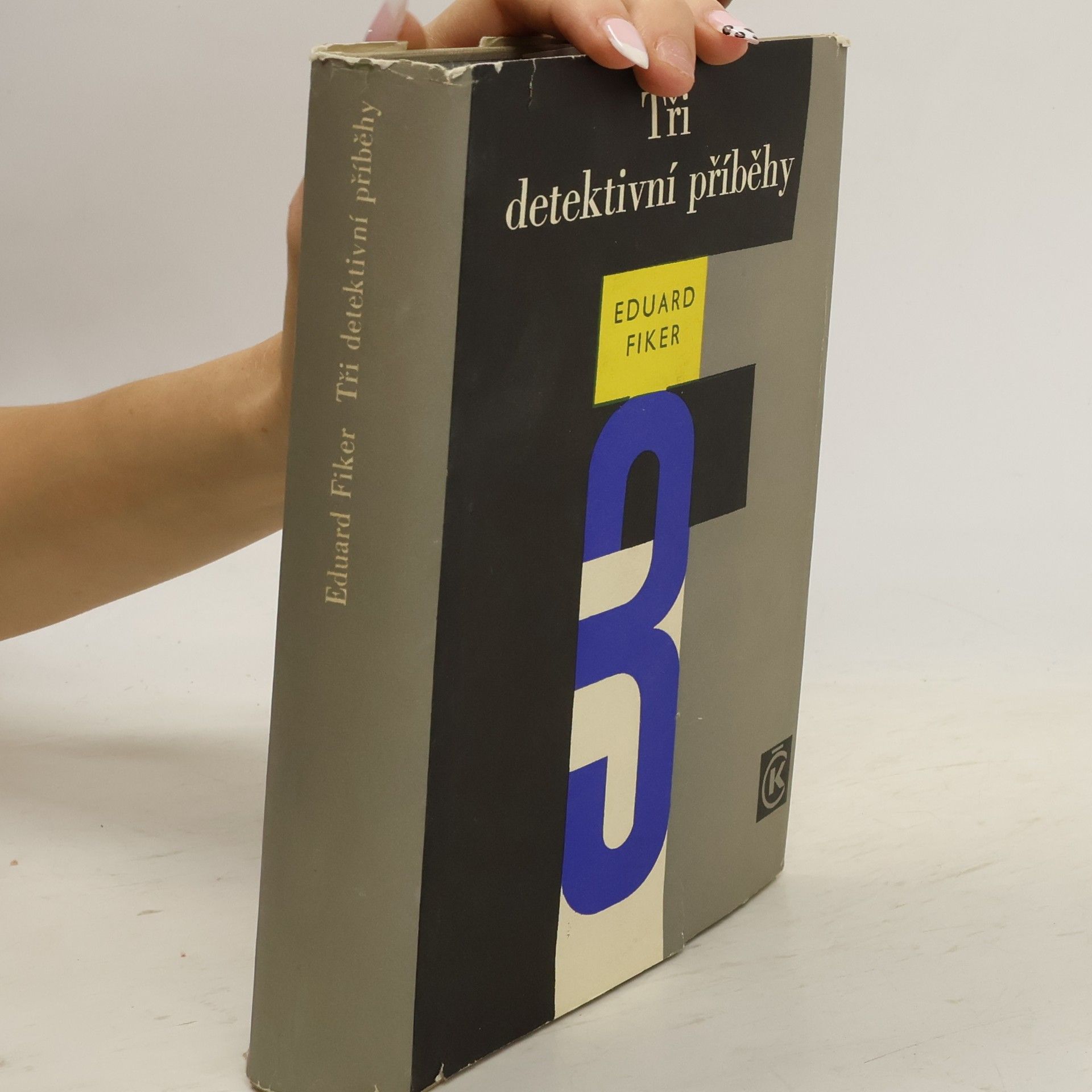 Eduard Fiker Tři detektivní příběhy