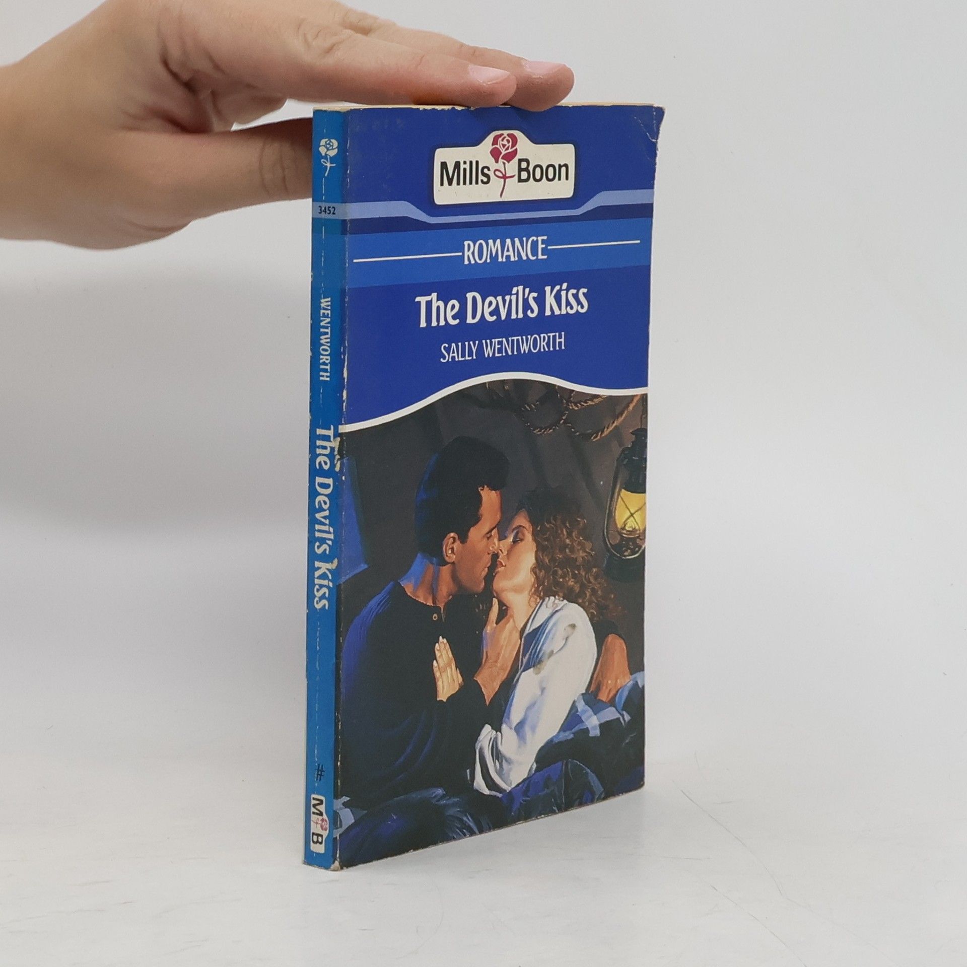 Sally Wentworth The Devil's Kiss