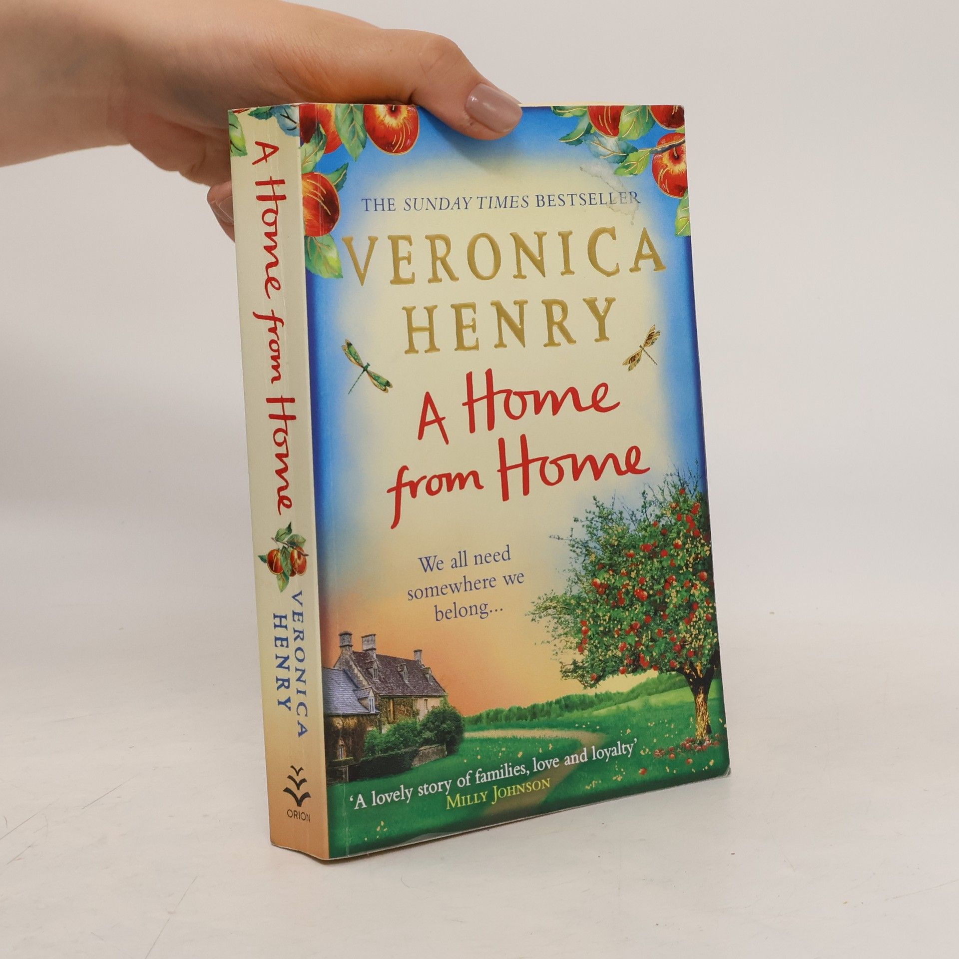 Veronica Henry A Home From Home