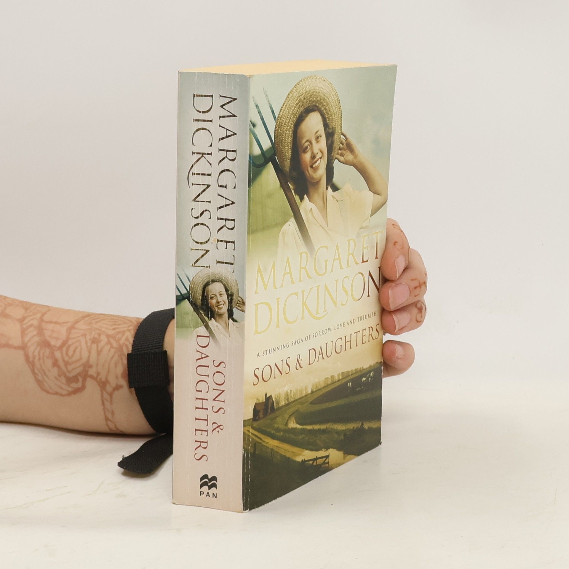 Margaret Dickinson Sons and daughters