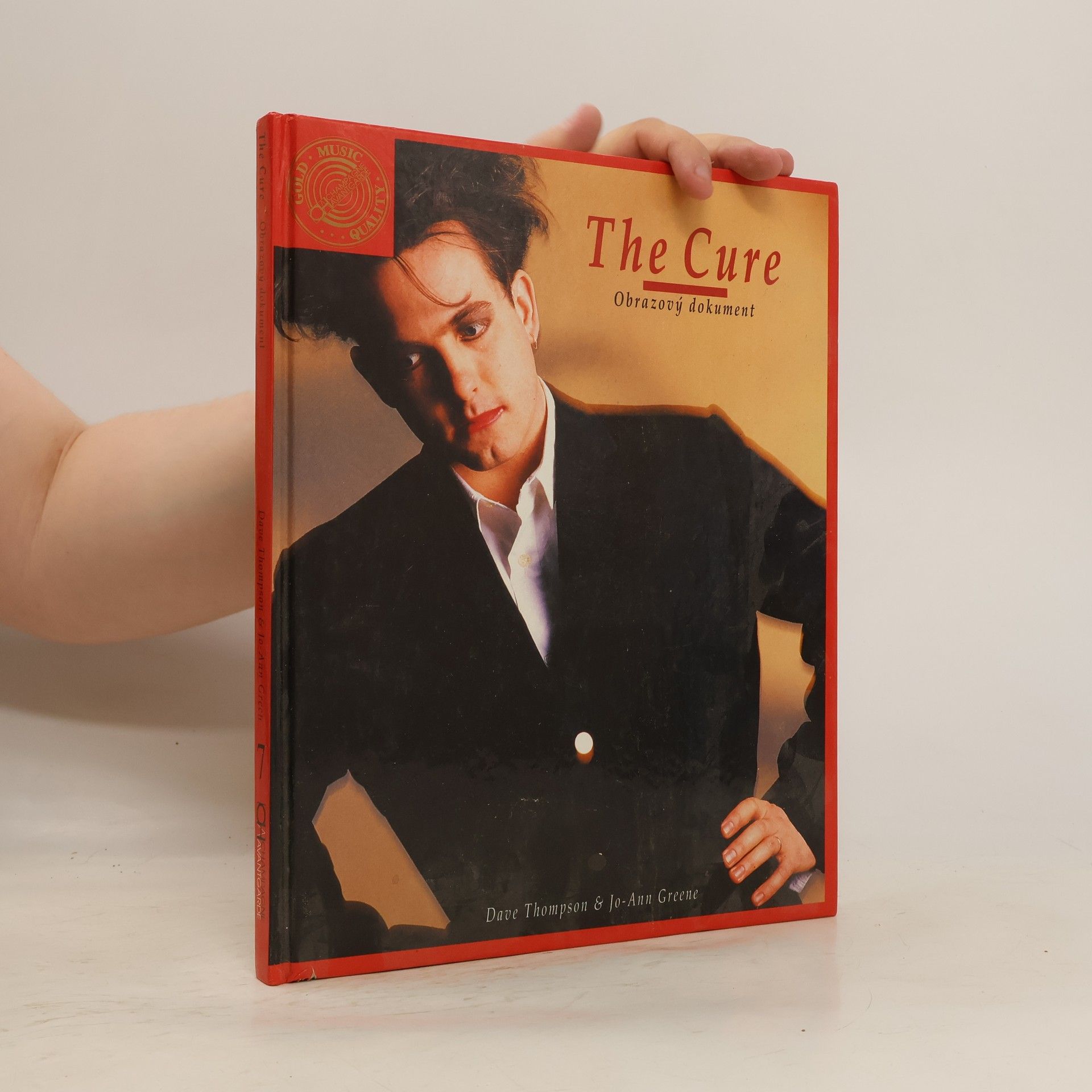 Dave Thompson The Cure: Obrazový dokument