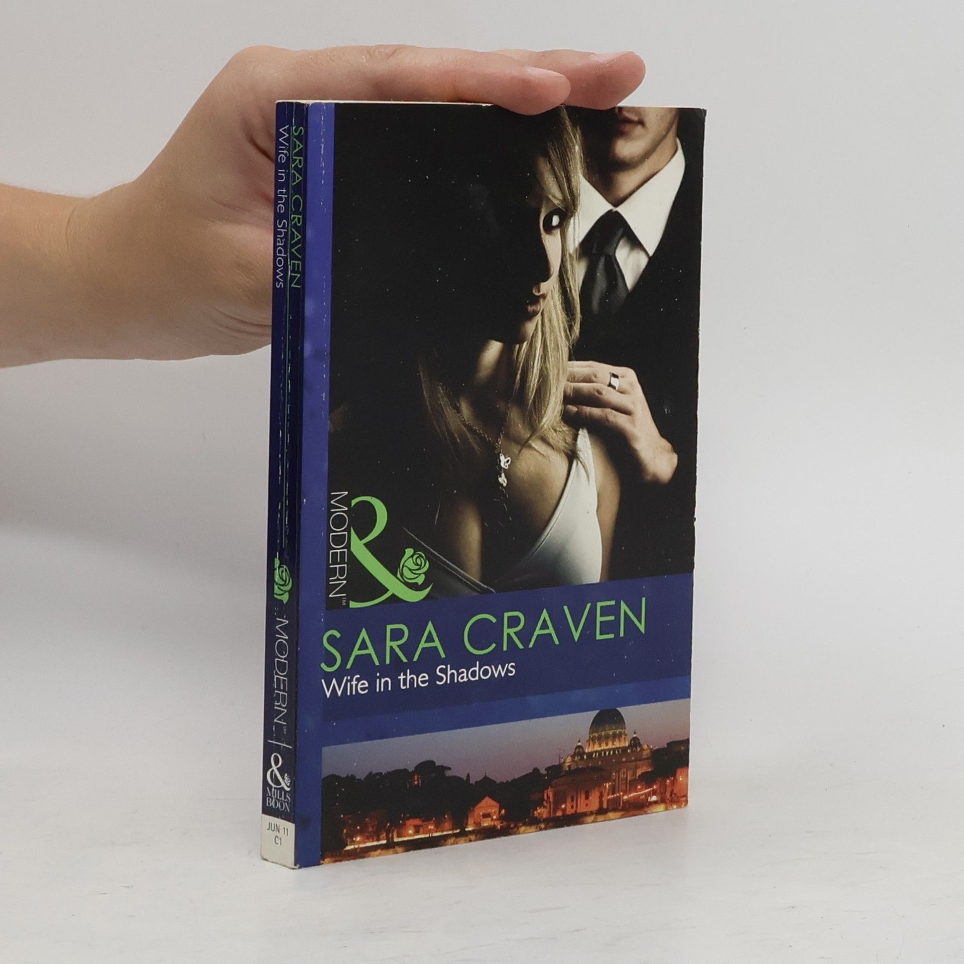 Sara Craven Wife in the Shadows