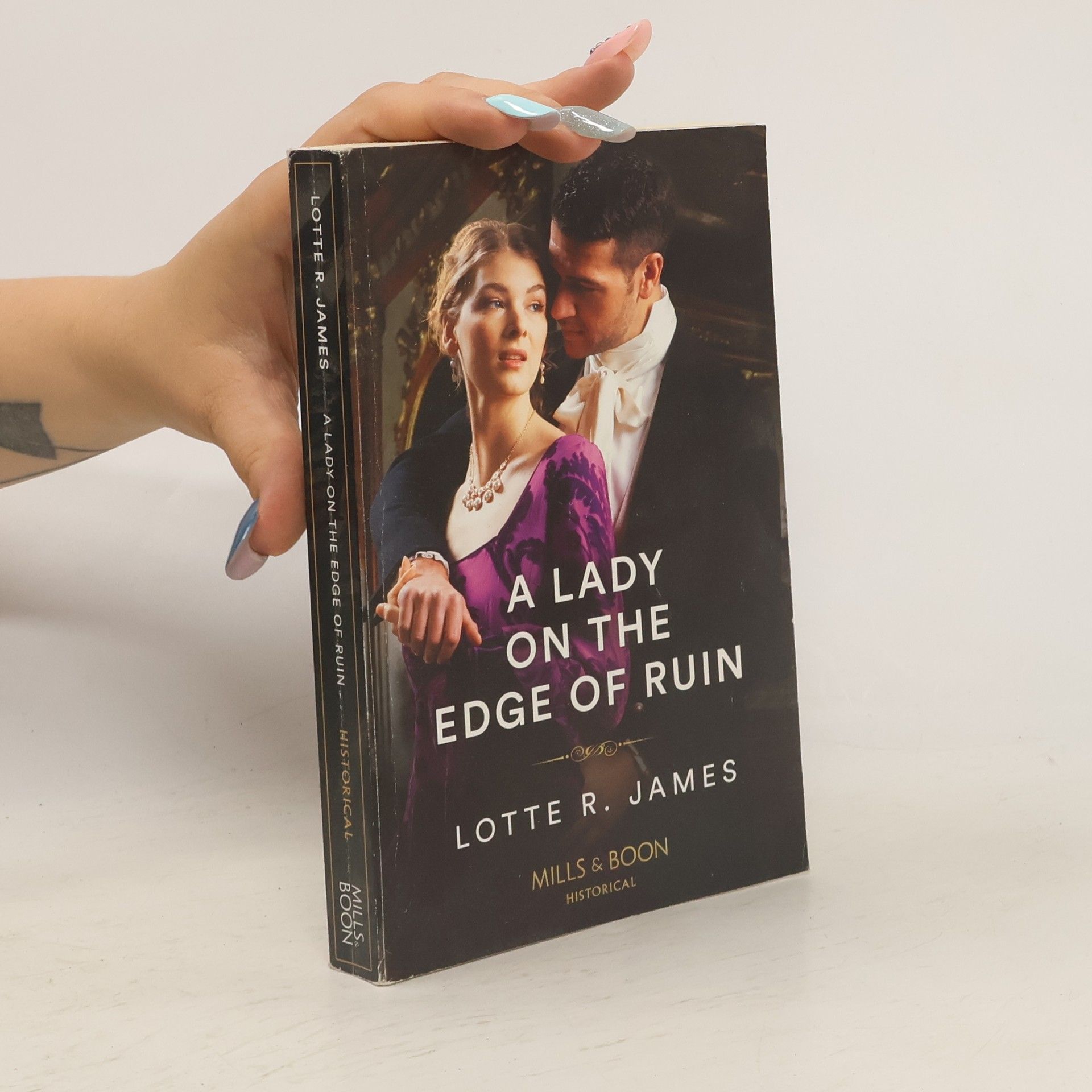 Lotte R. James A Lady On The Edge Of Ruin