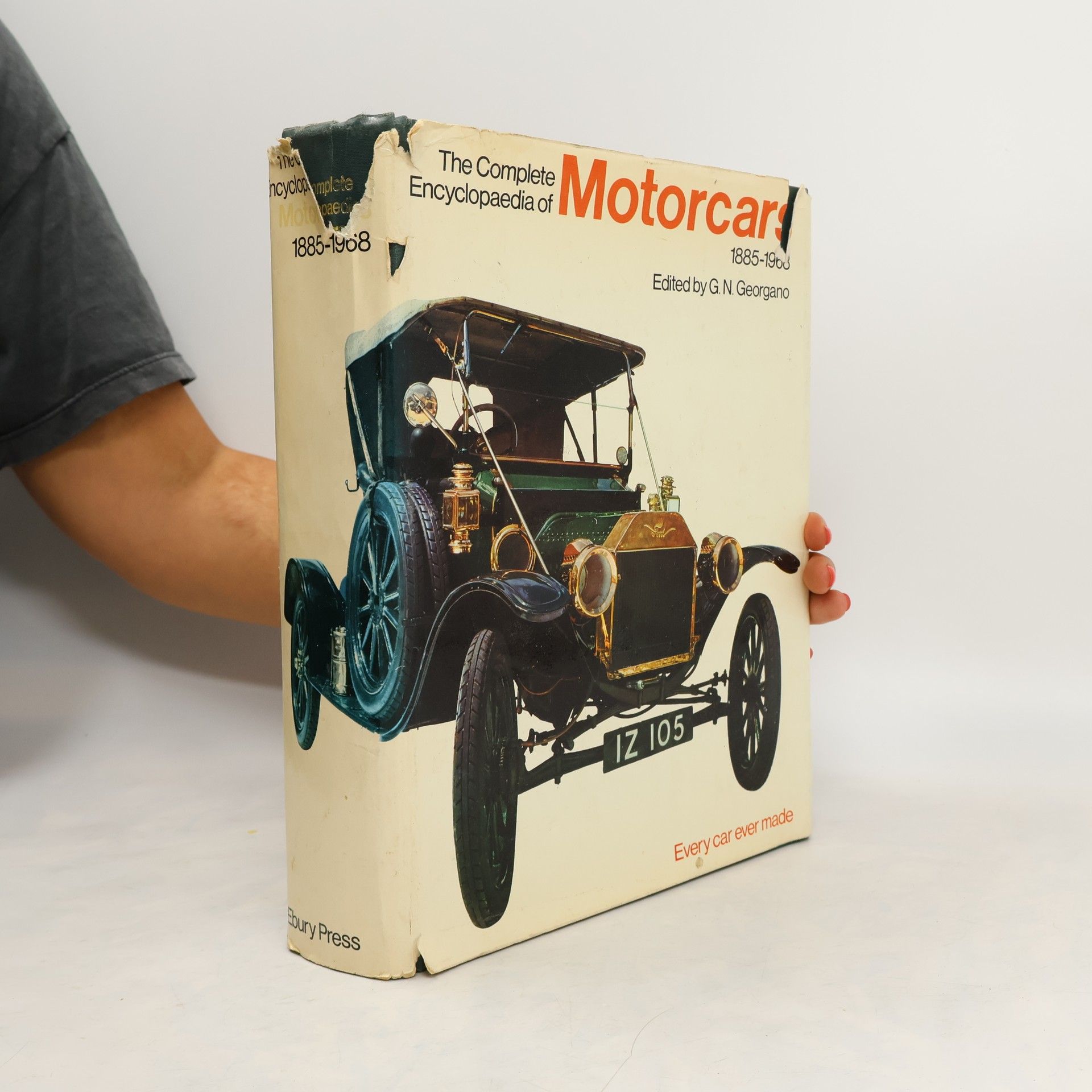 G. N. Georgano The Complete Encyclopedia of Motorcars, 1885-1968