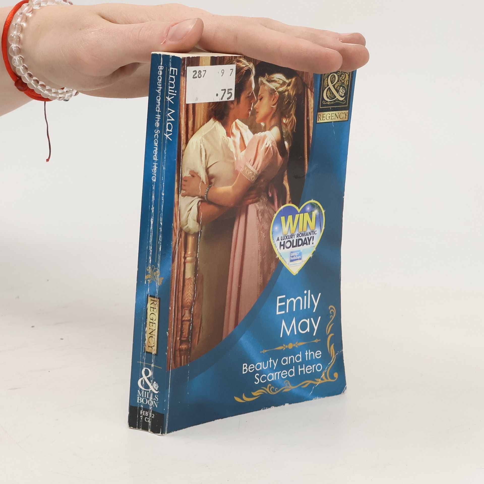 Emily May Beauty and the Scarred Hero