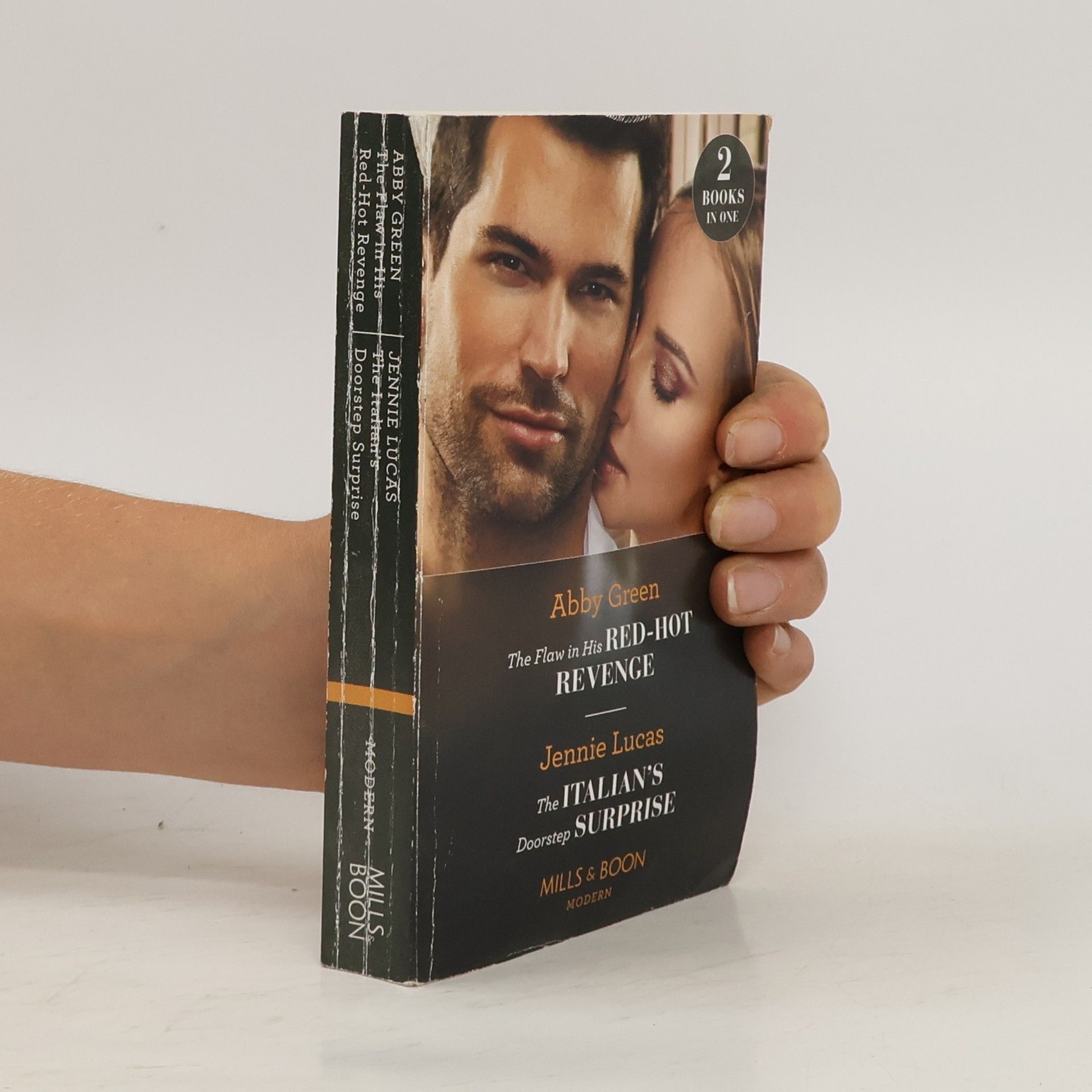 Abby Green The Flaw In His Red-Hot Revenge / The Italian's Doorstep Surprise