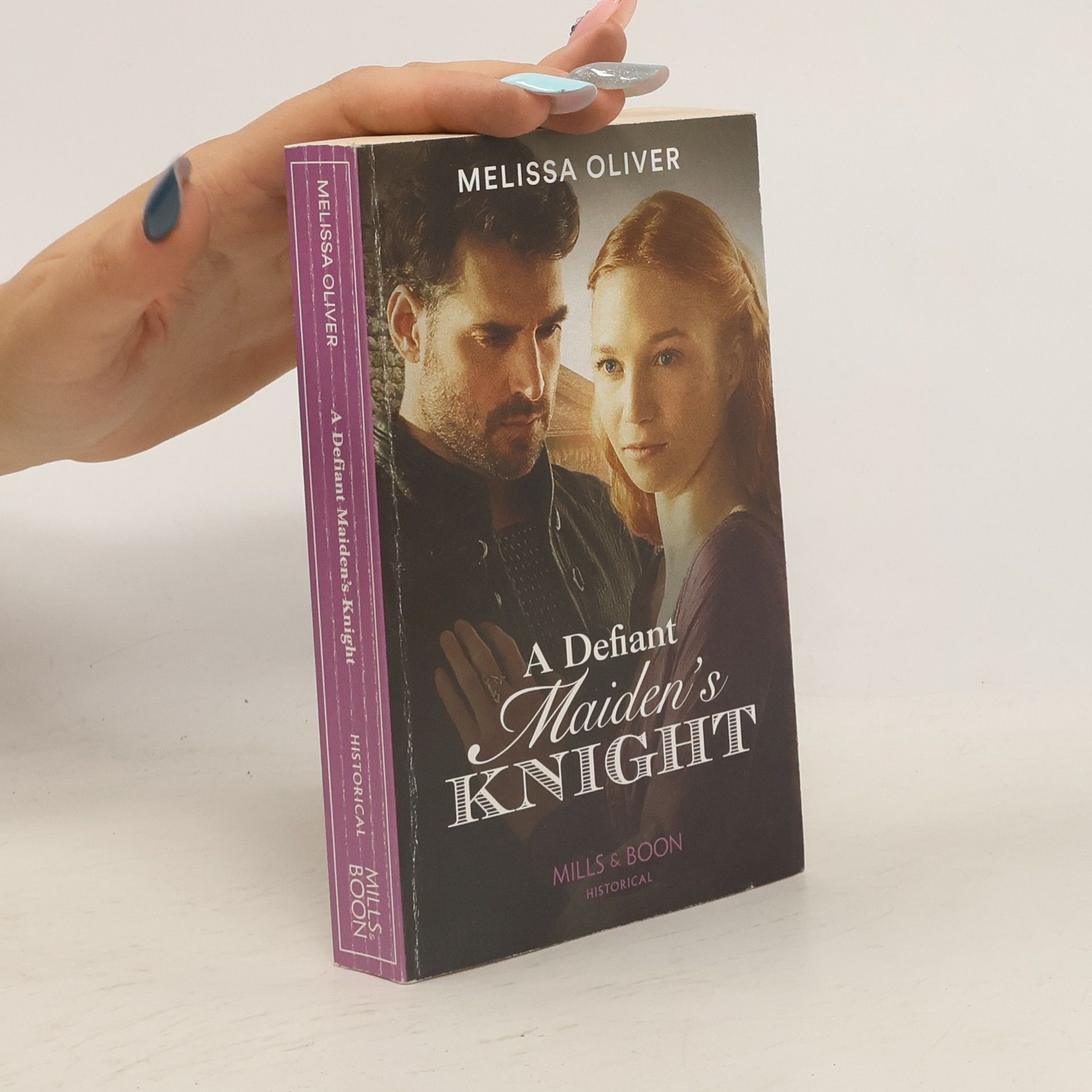 Melissa Oliver A Defiant Maiden's Knight