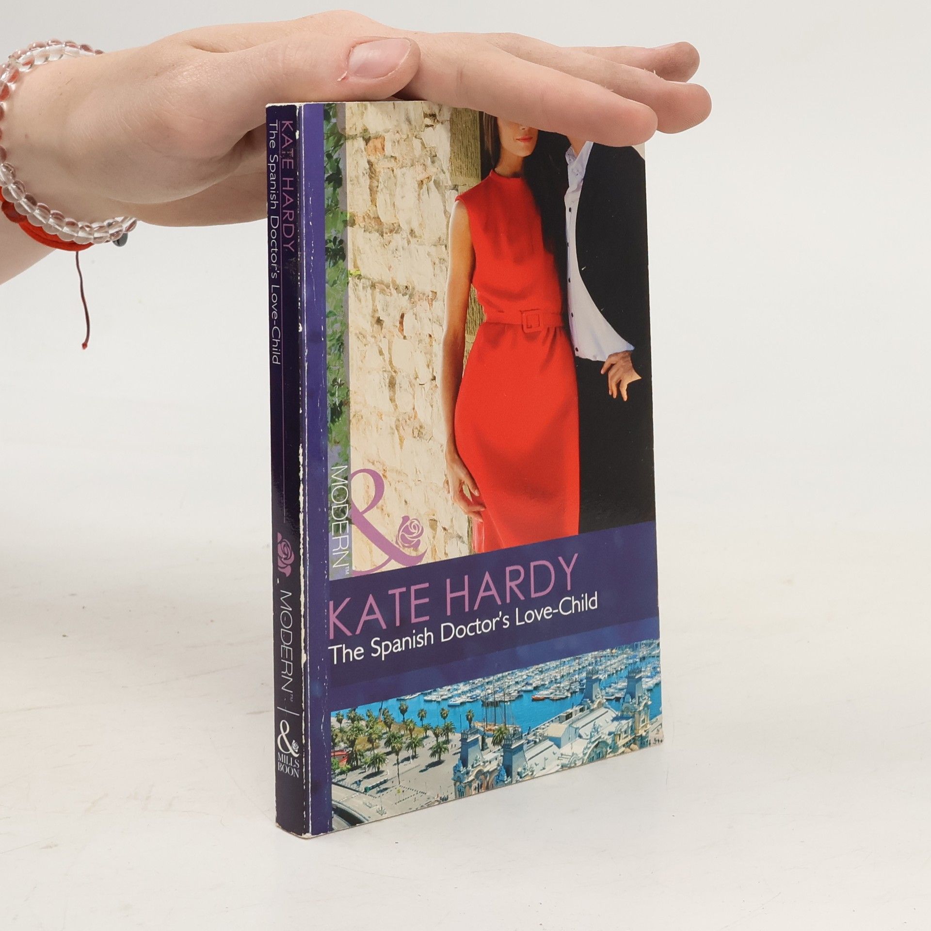 Kate Hardy The Spanish Doctor's Love-Child