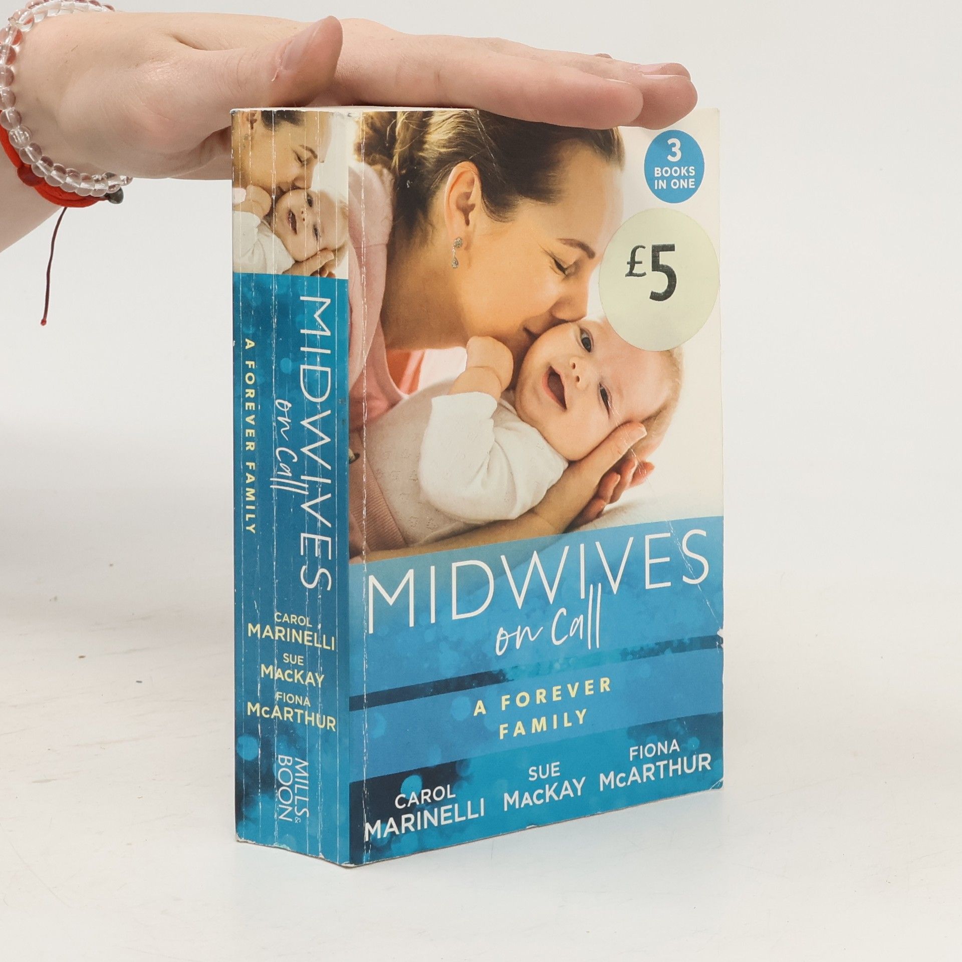 Fiona McArthur Midwives on Call / A Forever Family
