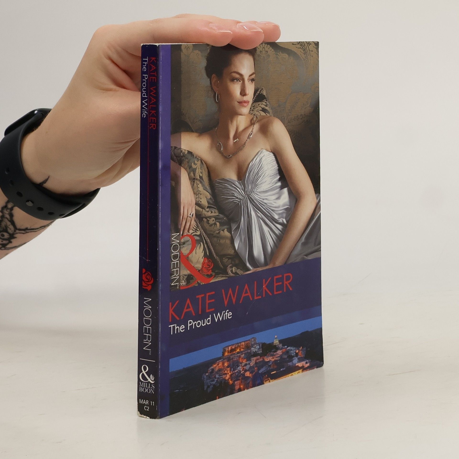 Kate Walker The Proud Wife