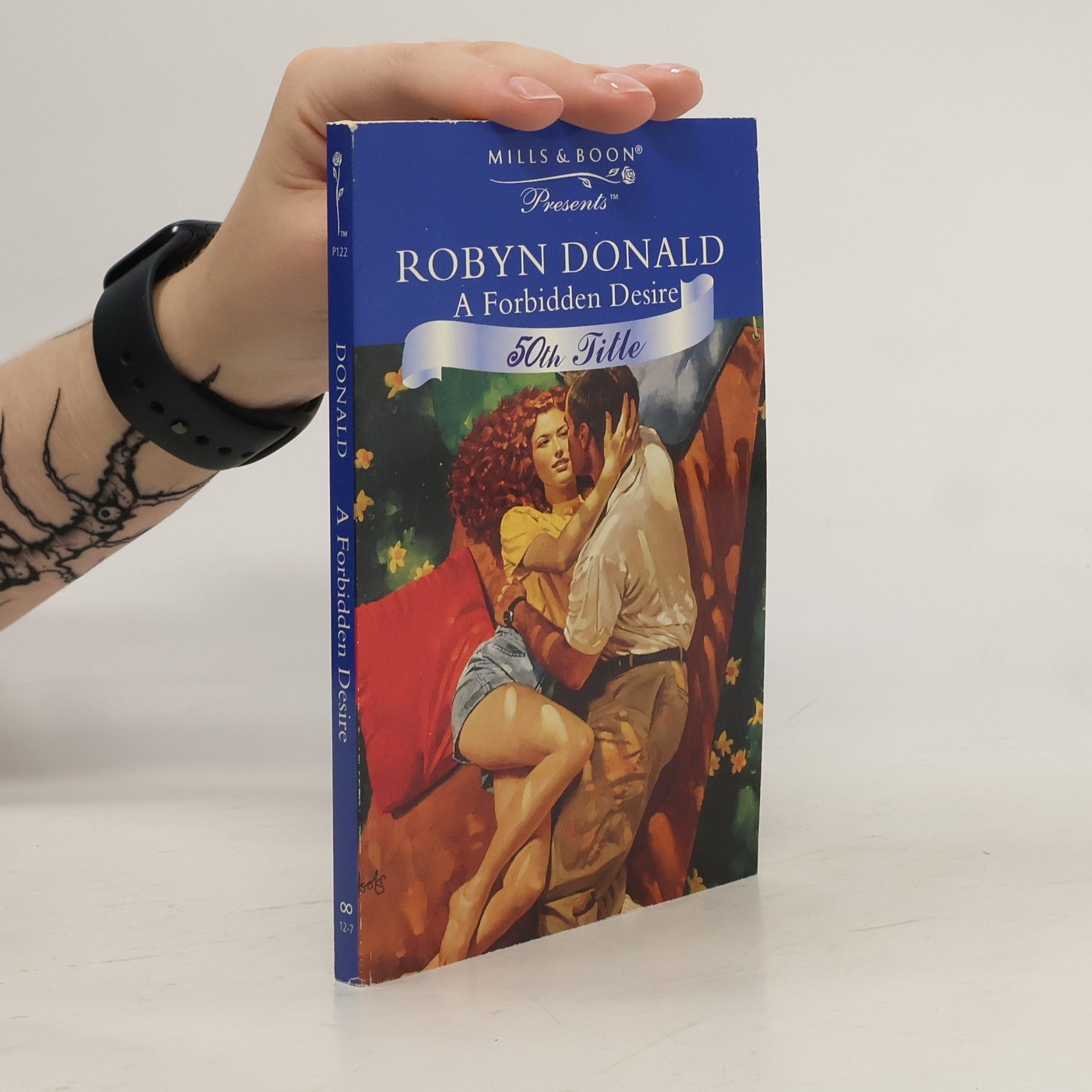 Robyn Donald A Forbidden Desire