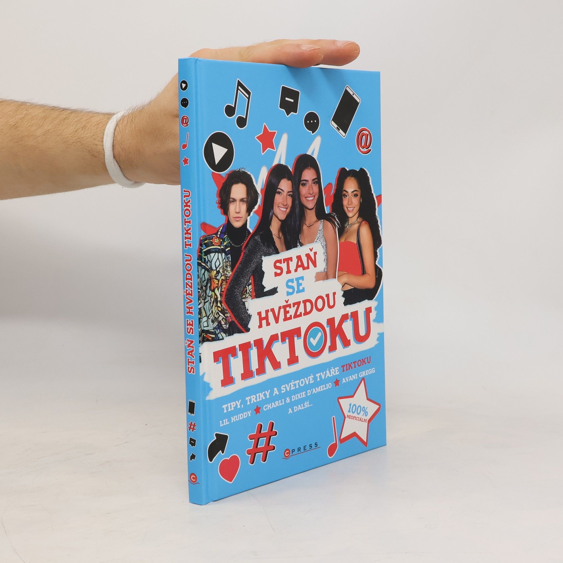 Sara Stanford Staň se hvězdou TikToku