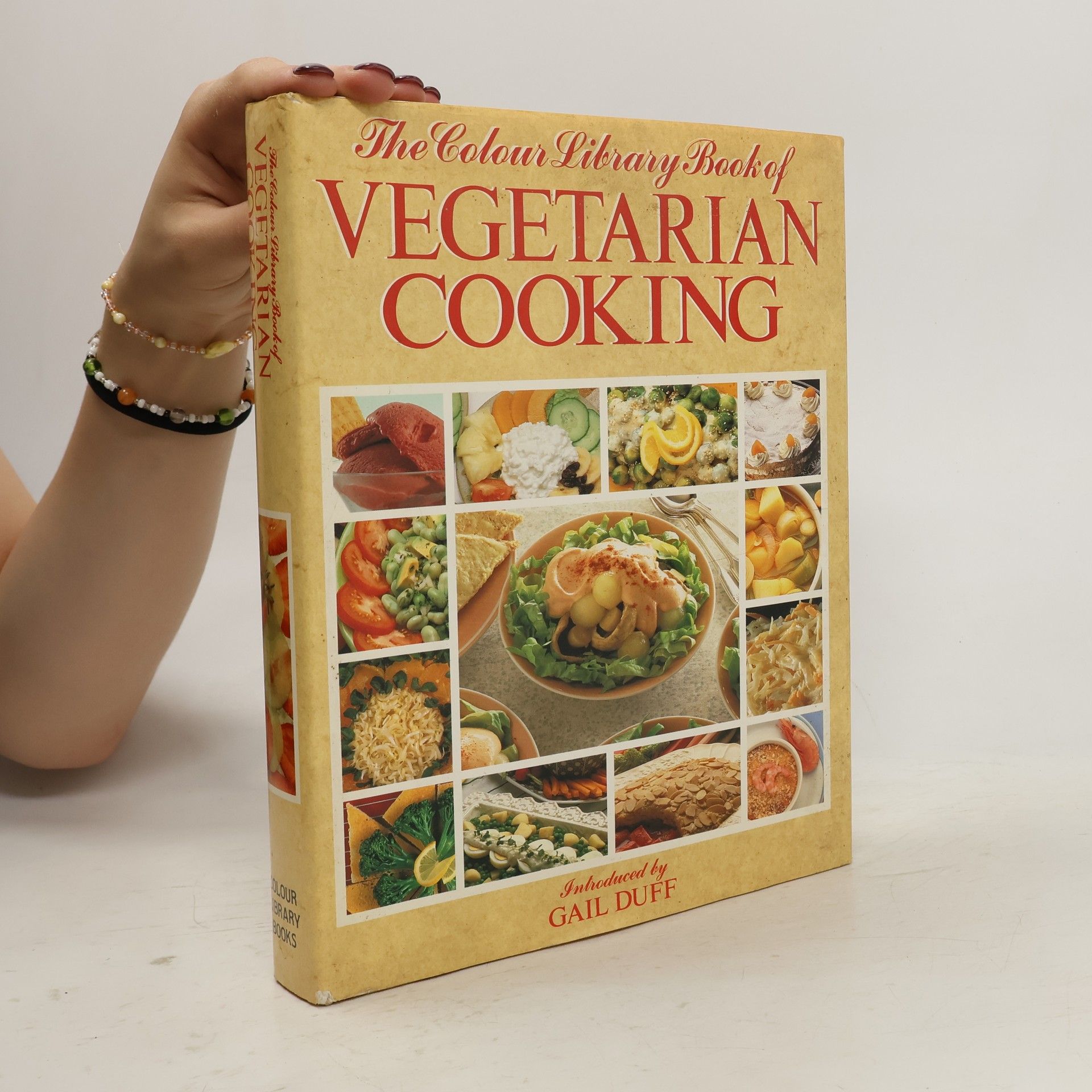 AA.VV. Colour Library Book of Vegetarian Cooking