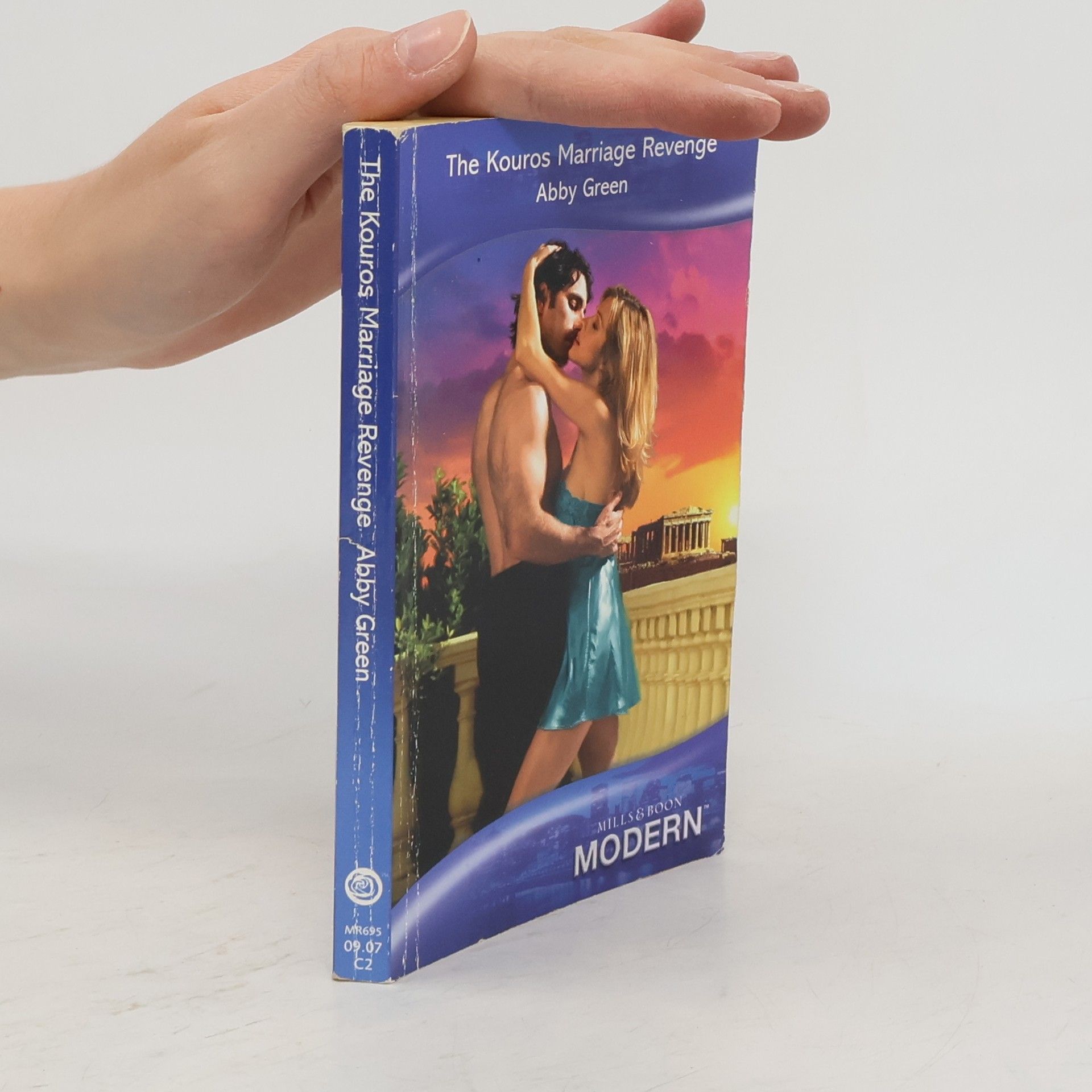 Abby Green The Kouros Marriage Revenge