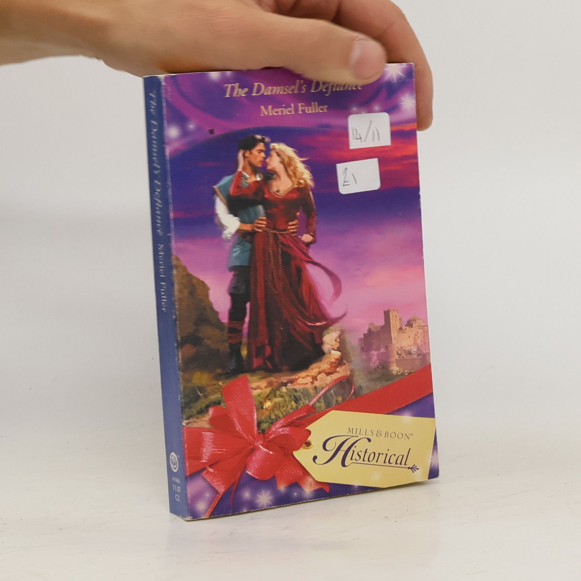 Meriel Fuller The Damsel's Defiance (Mills & Boon Historical)