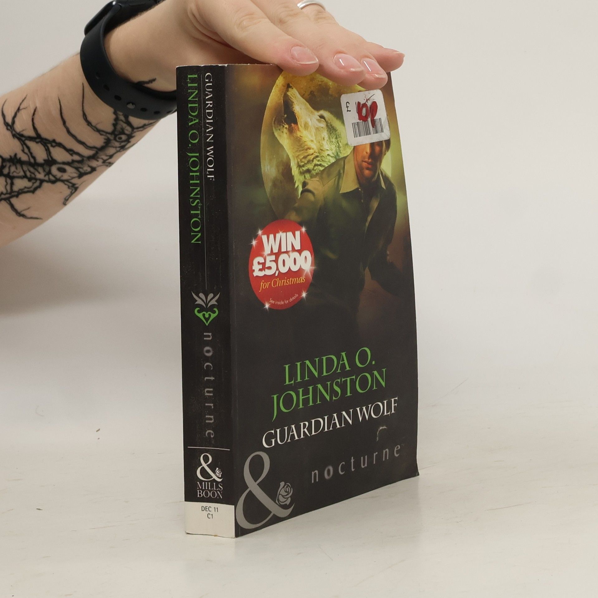 Linda O. Johnston Guardian Wolf