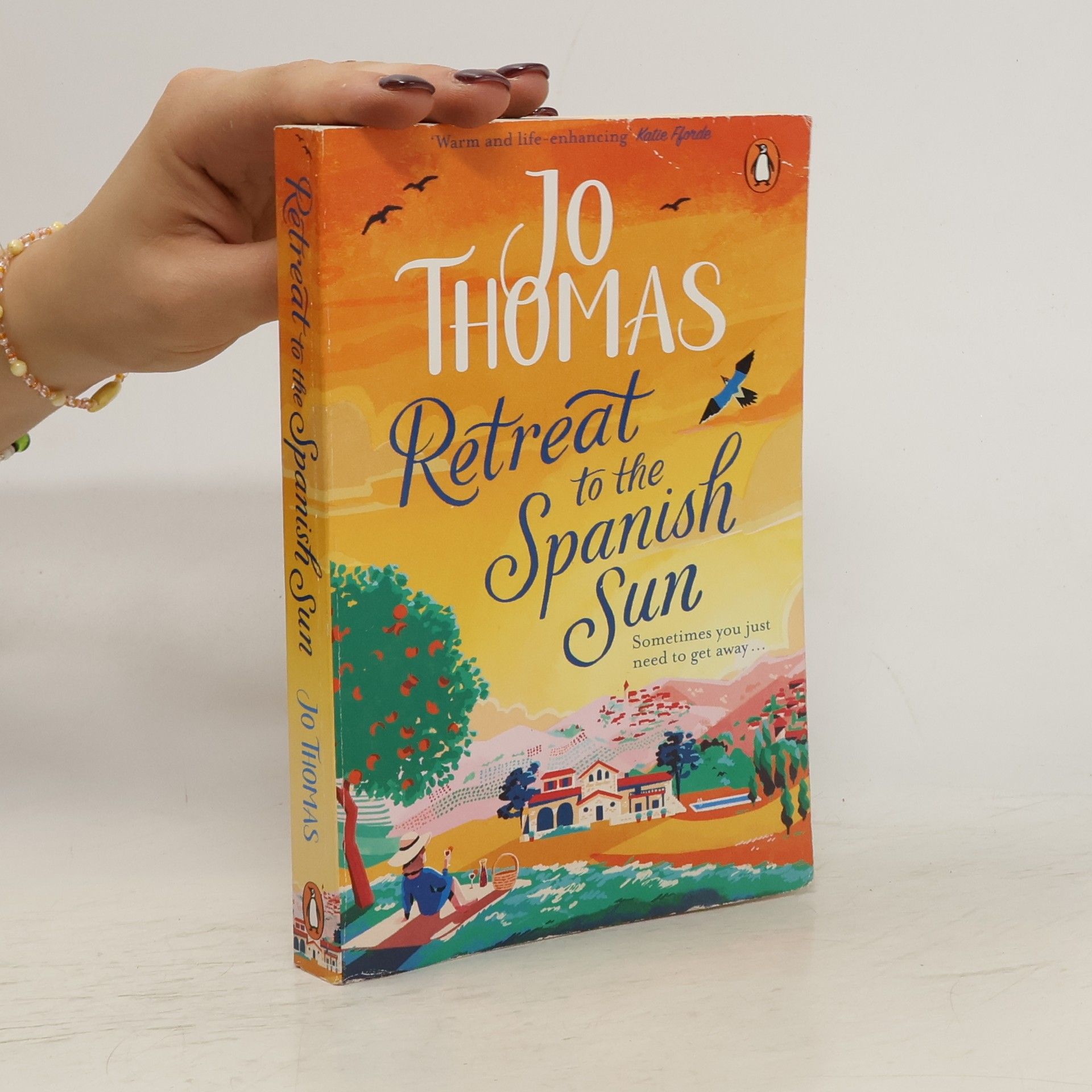 Jo Thomas Retreat to the Spanish Sun