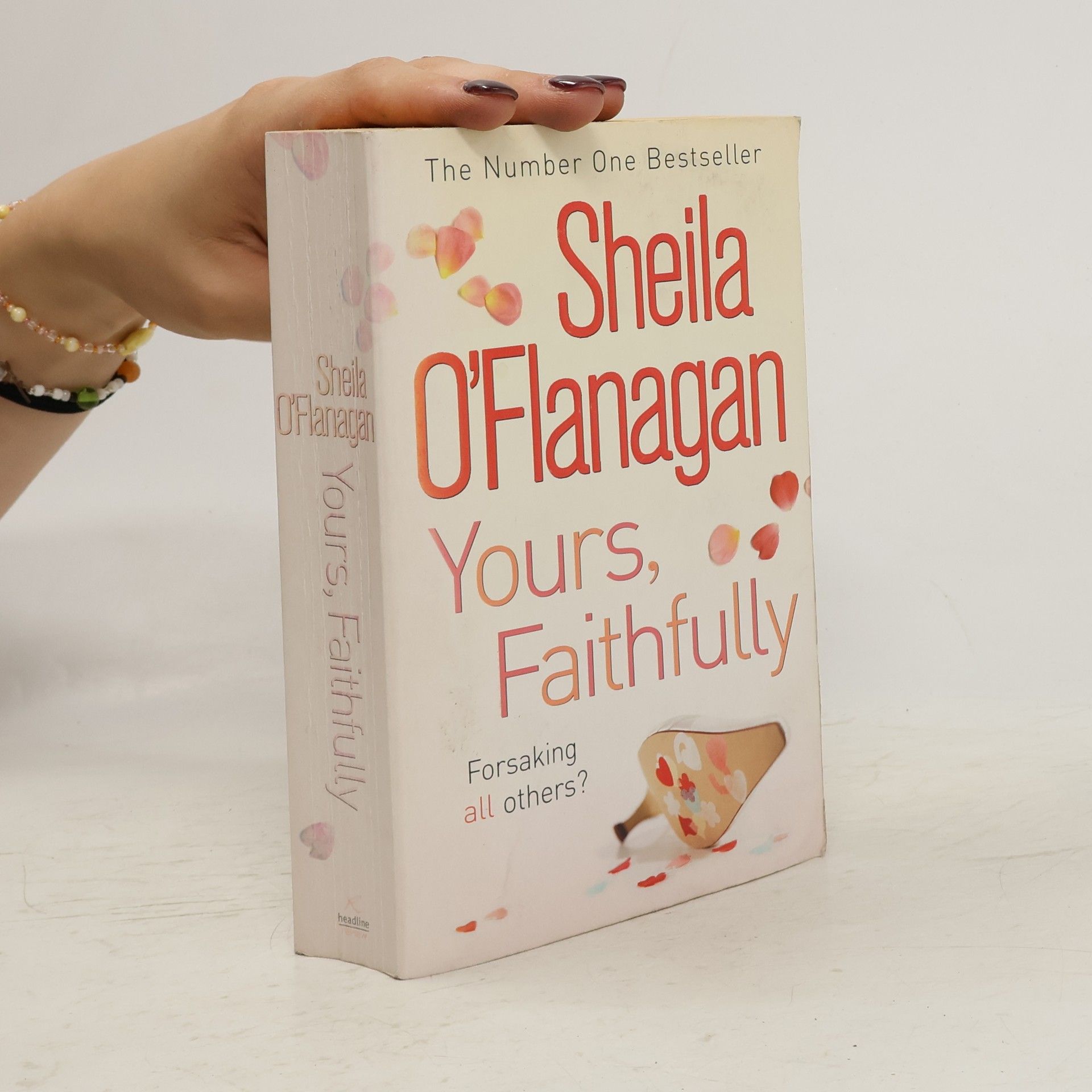O´Flanagan Sheila Yours, Faithfully