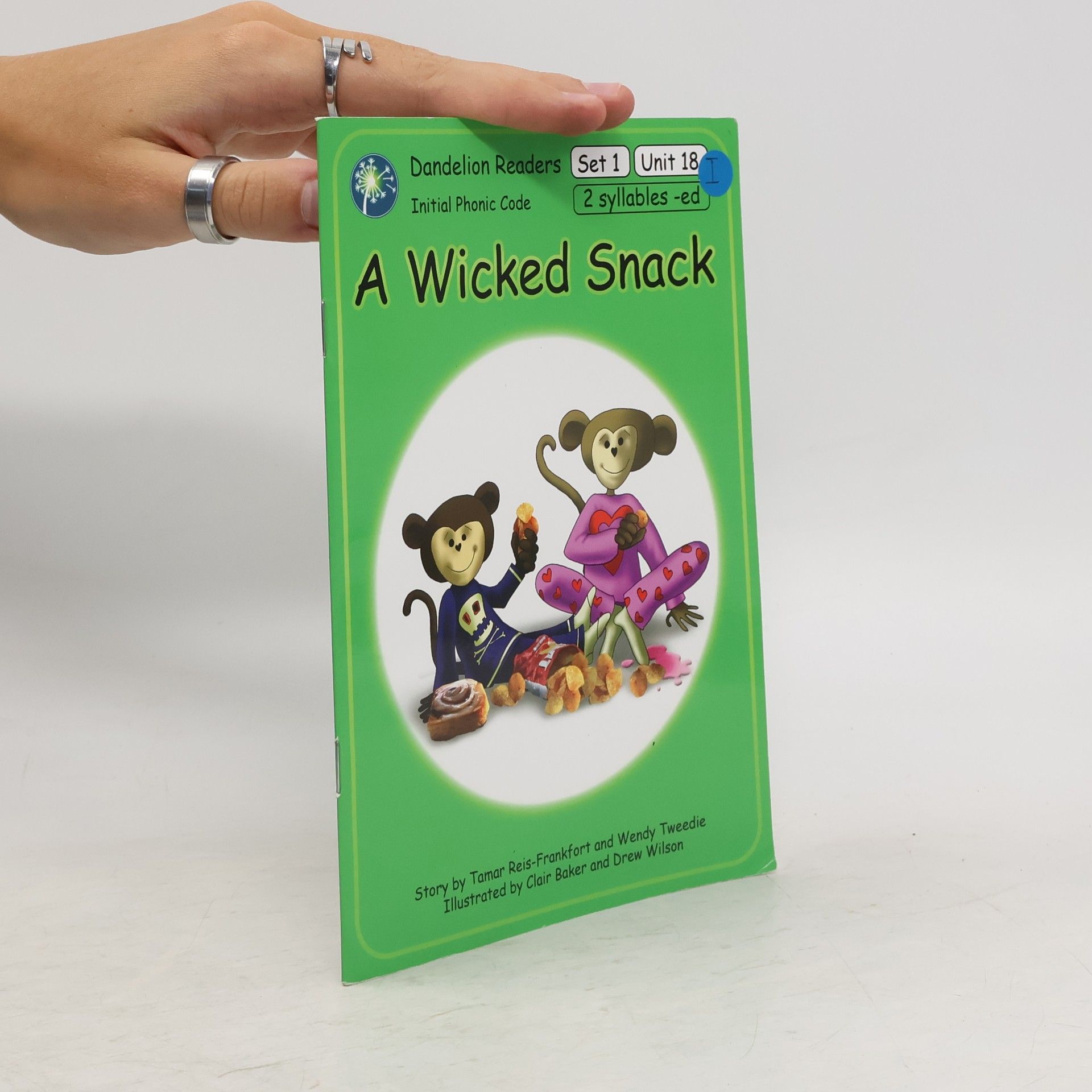 Tamar Reis-Frankfort A Wicked Snack