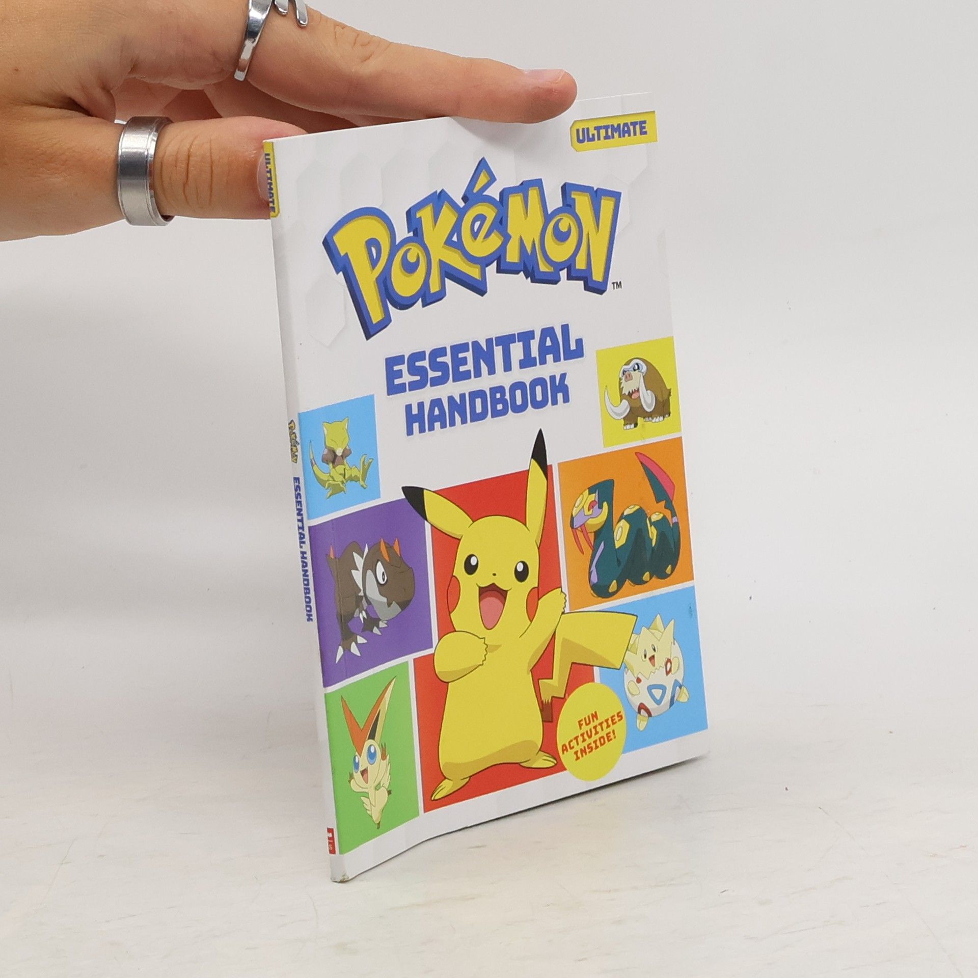 Autores varios Pokémon Essential Handbook