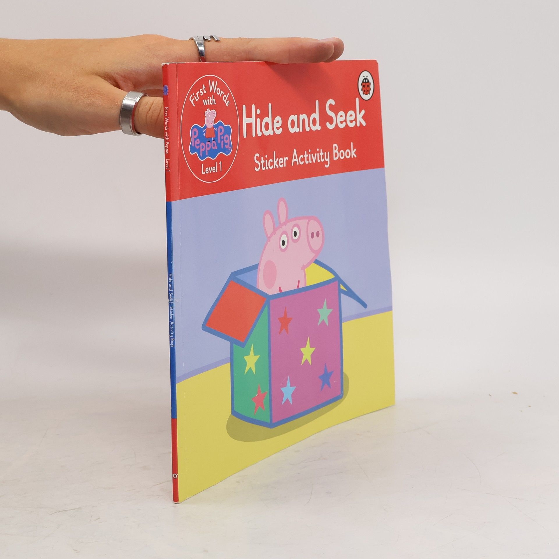 Ladybird First Words with Peppa Level 1 Hide and Seek