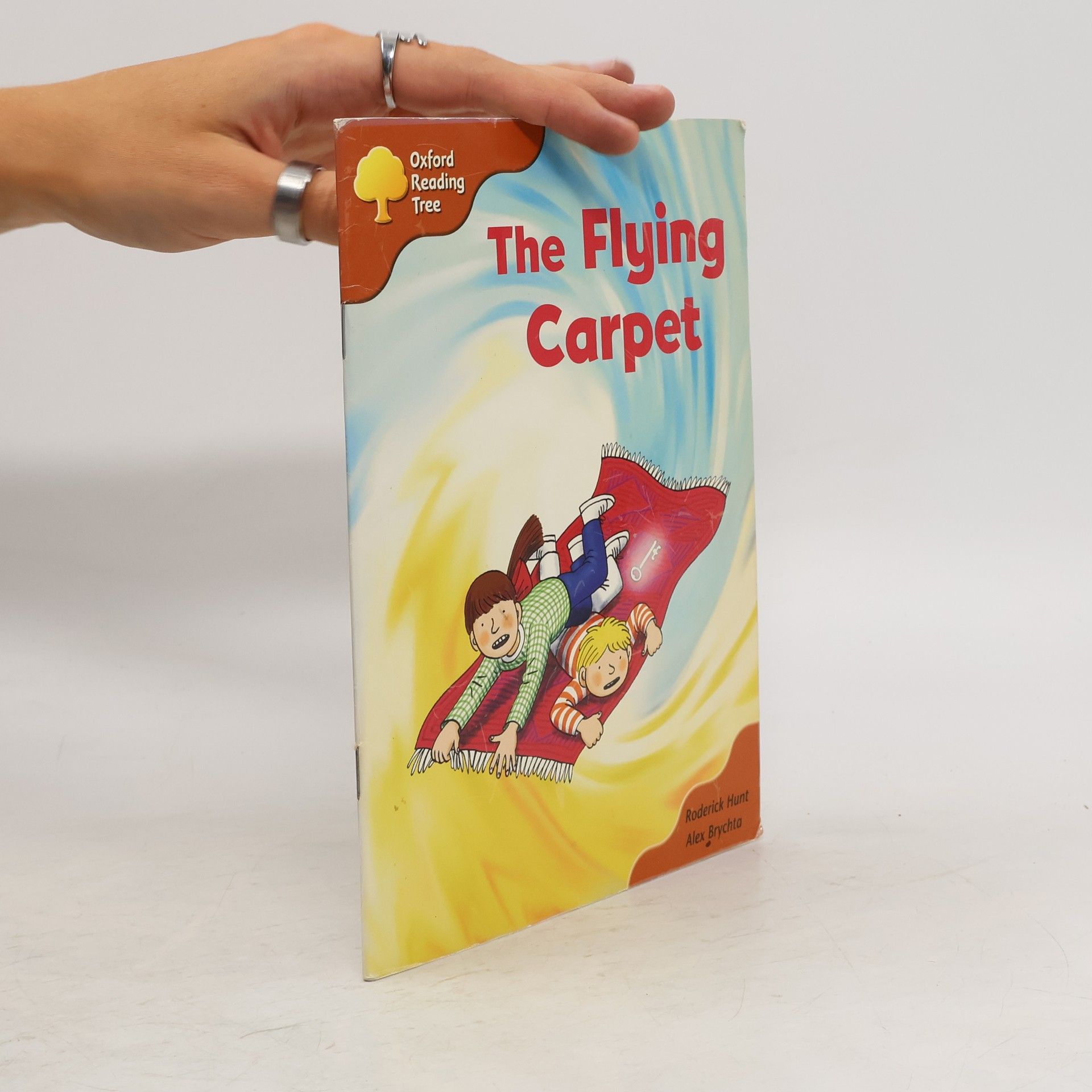 Roderick Hunt The Flying Carpet