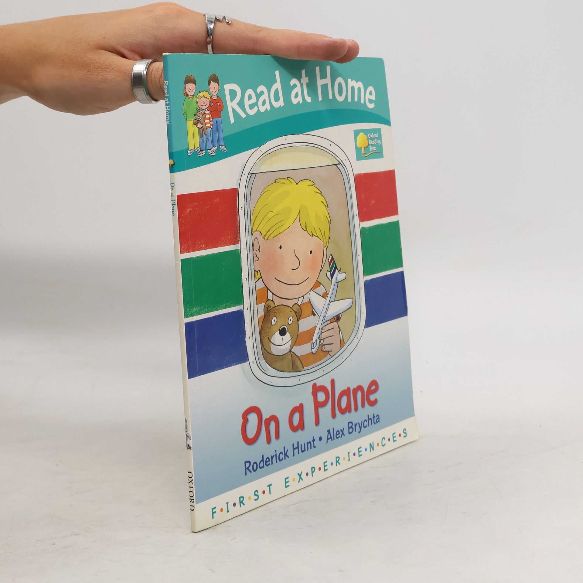 Roderick Hunt Read at Home. On a Plane