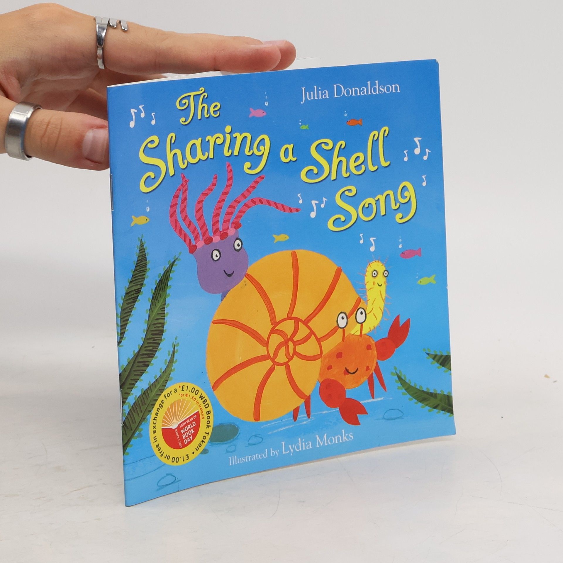 Julia Donaldson The Sharing a Shell Song