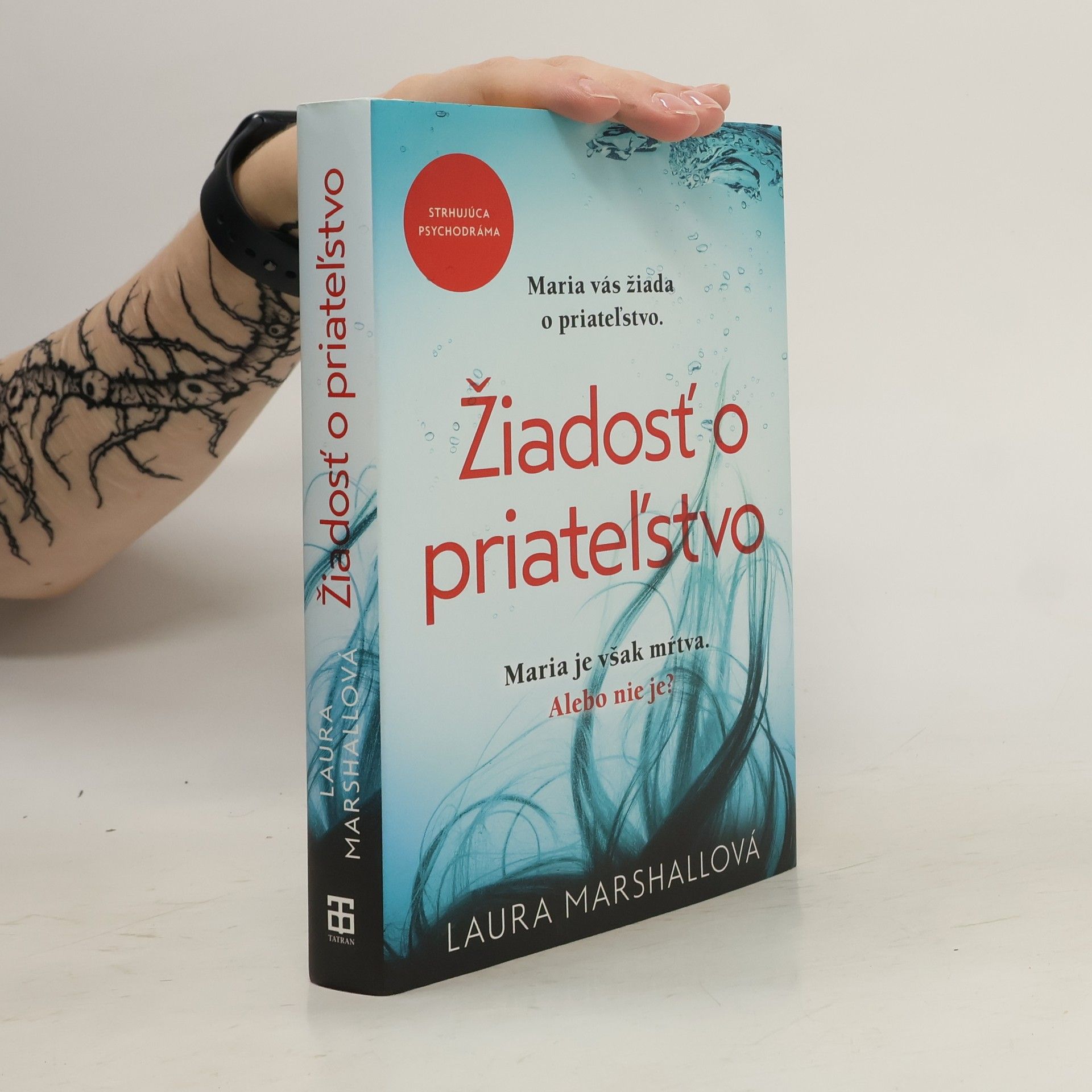 Laura Marshall Žiadosť o priateľstvo