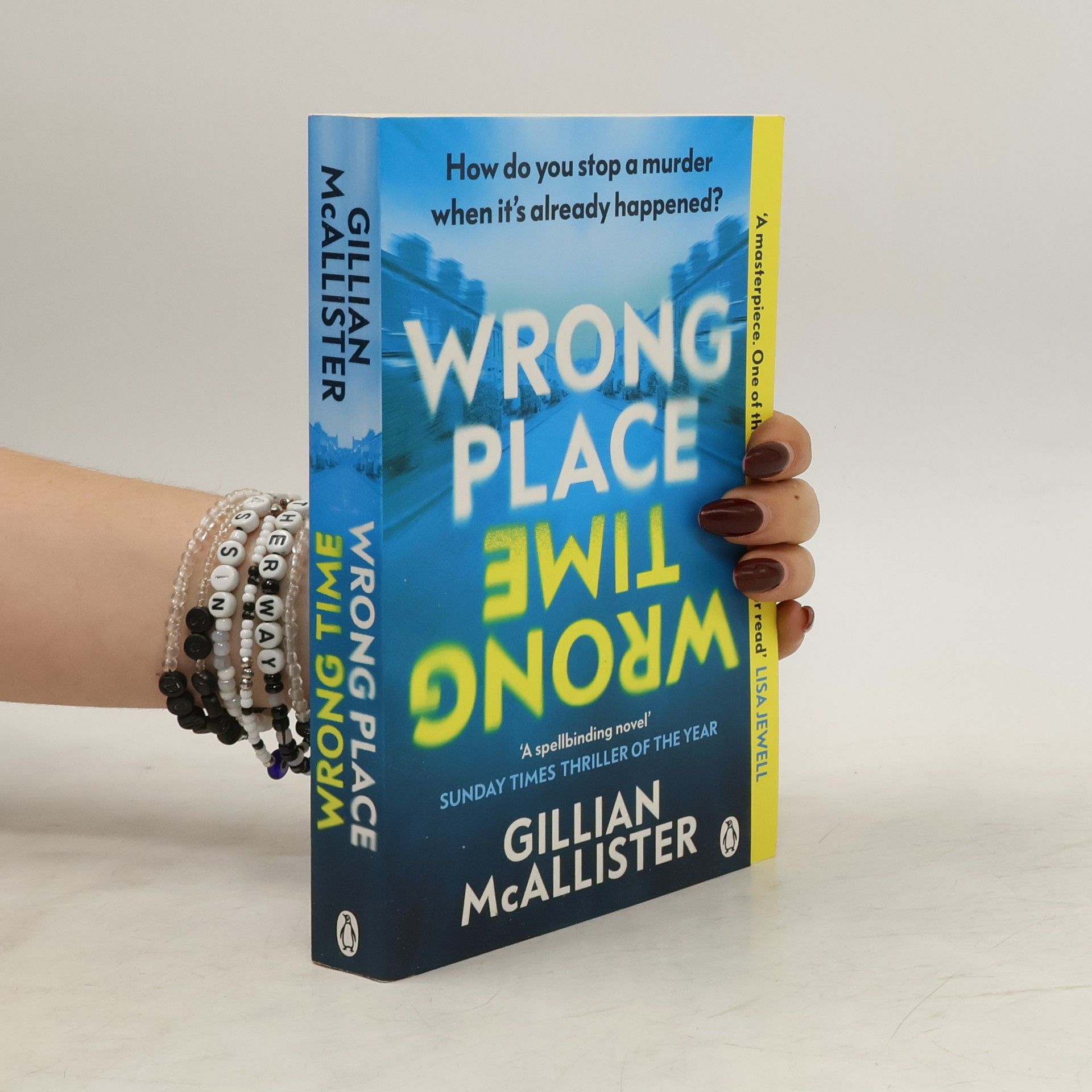 Gillian McAllister Wrong Place Wrong Time