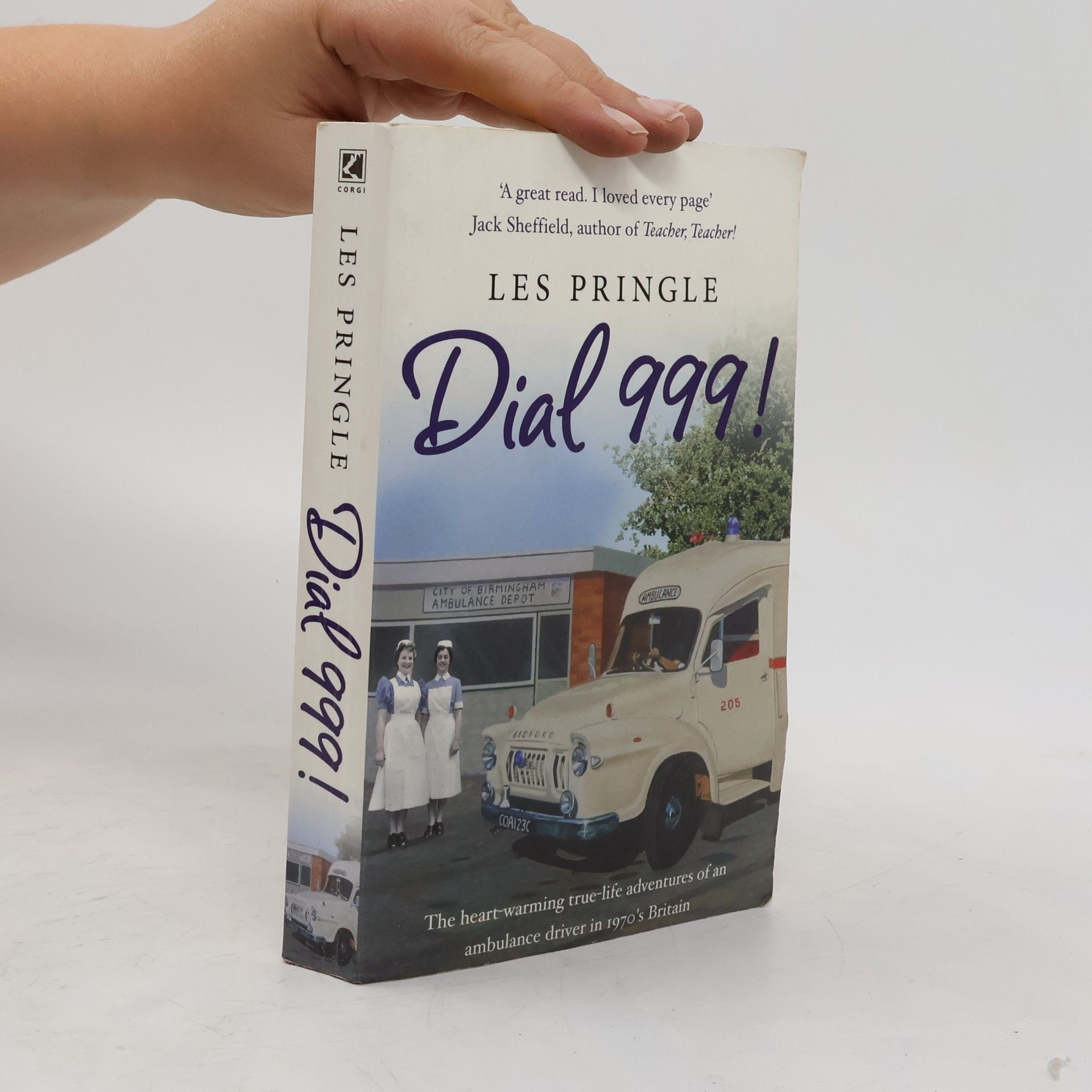 Les Pringle Dial 999!